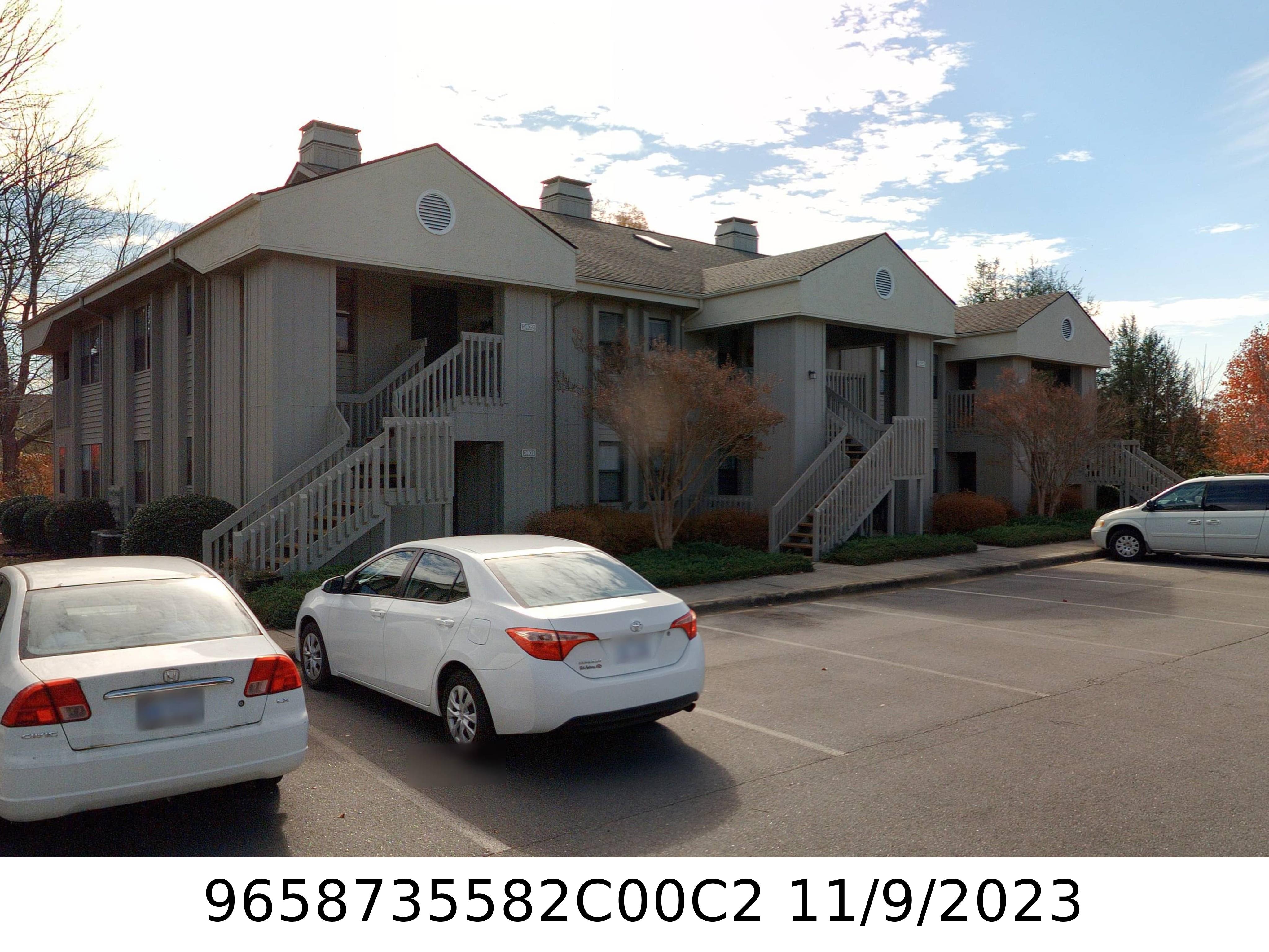 A picture of the property located at 302 ABBEY CIR, ASHEVILLE NC 28805.