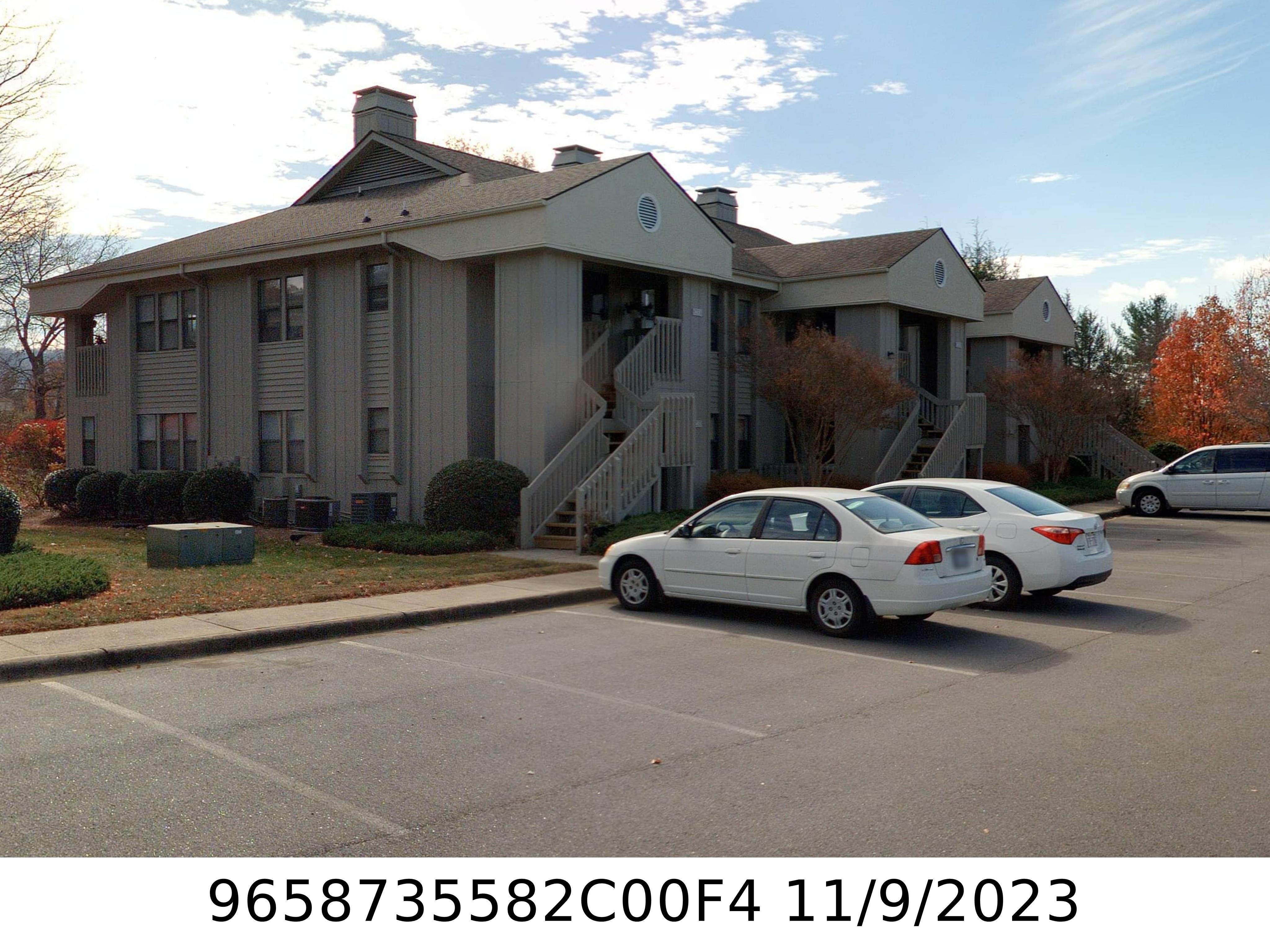 A picture of the property located at 604 ABBEY CIR, ASHEVILLE NC 28805.