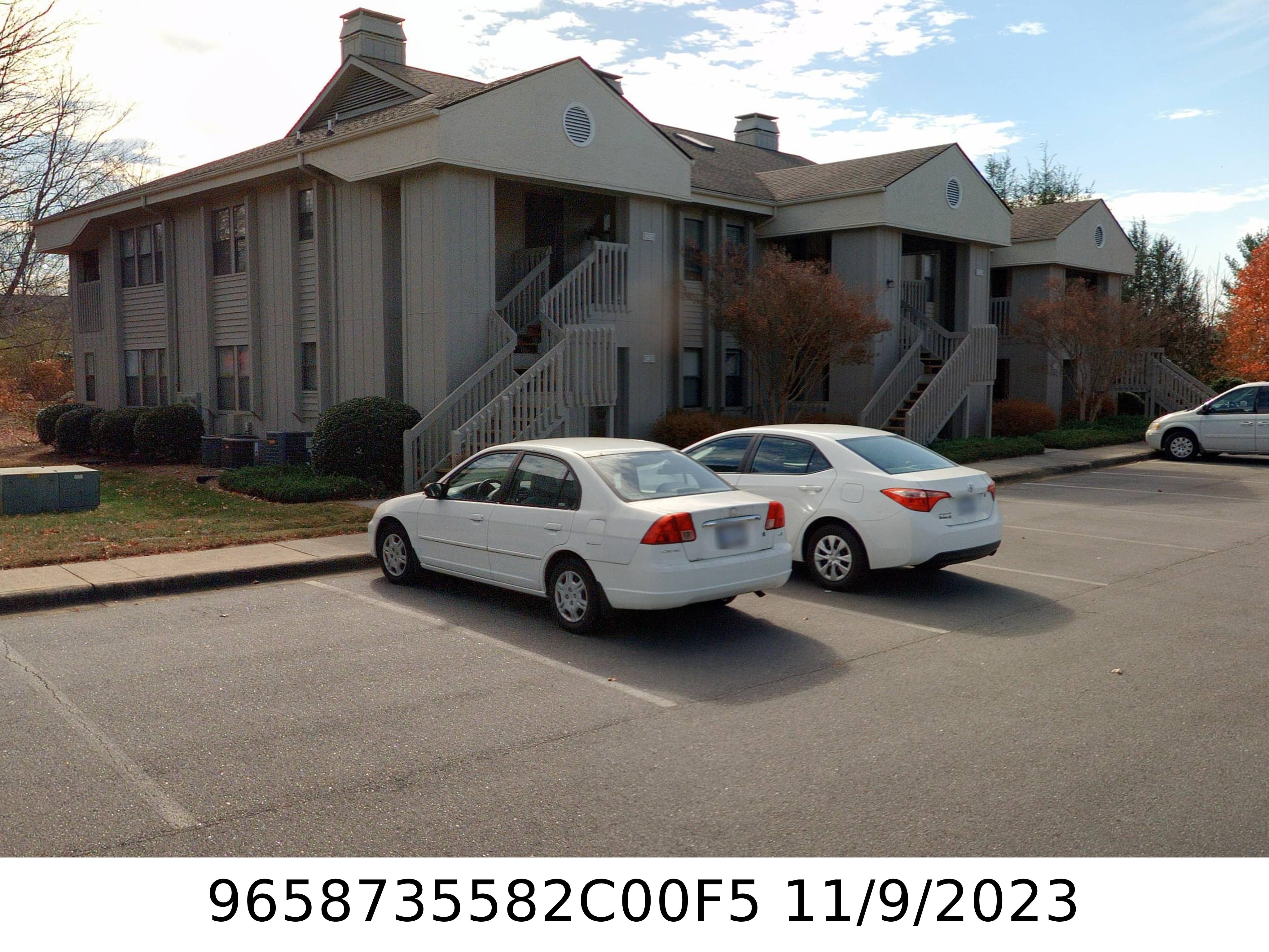 A picture of the property located at 605 ABBEY CIR, ASHEVILLE NC 28805.