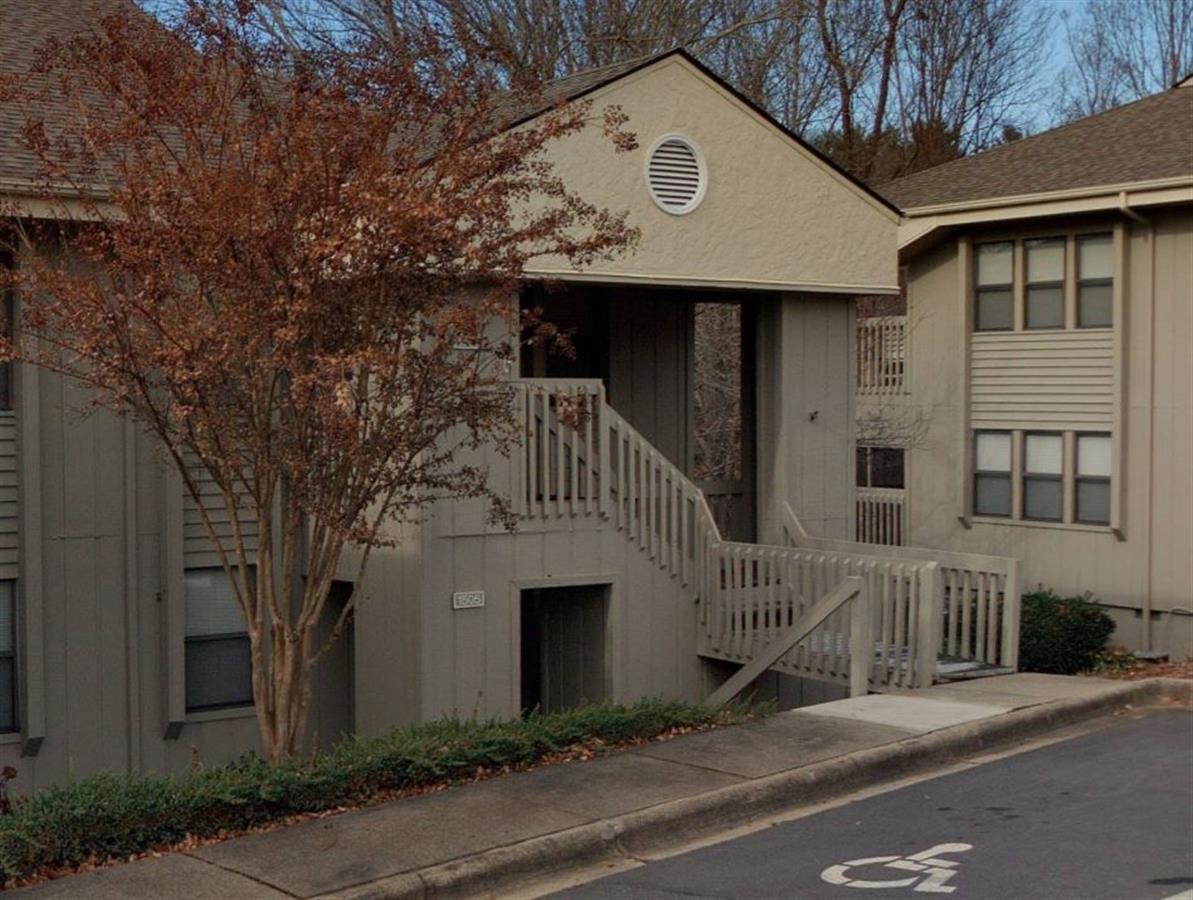 A picture of the property located at 1506 ABBEY CIR, ASHEVILLE NC 28805.