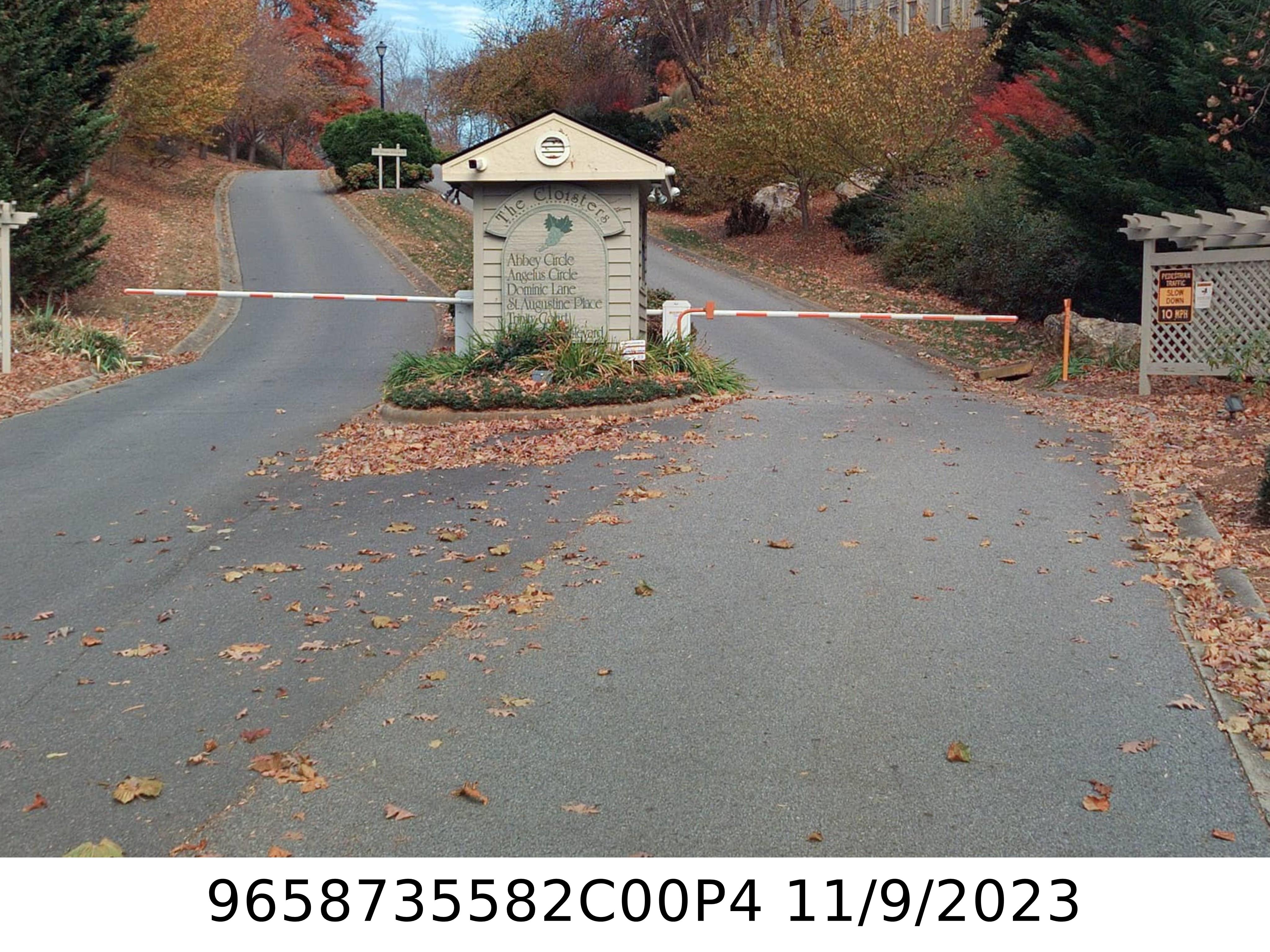 A picture of the property located at 1604 ABBEY CIR, ASHEVILLE NC 28805.