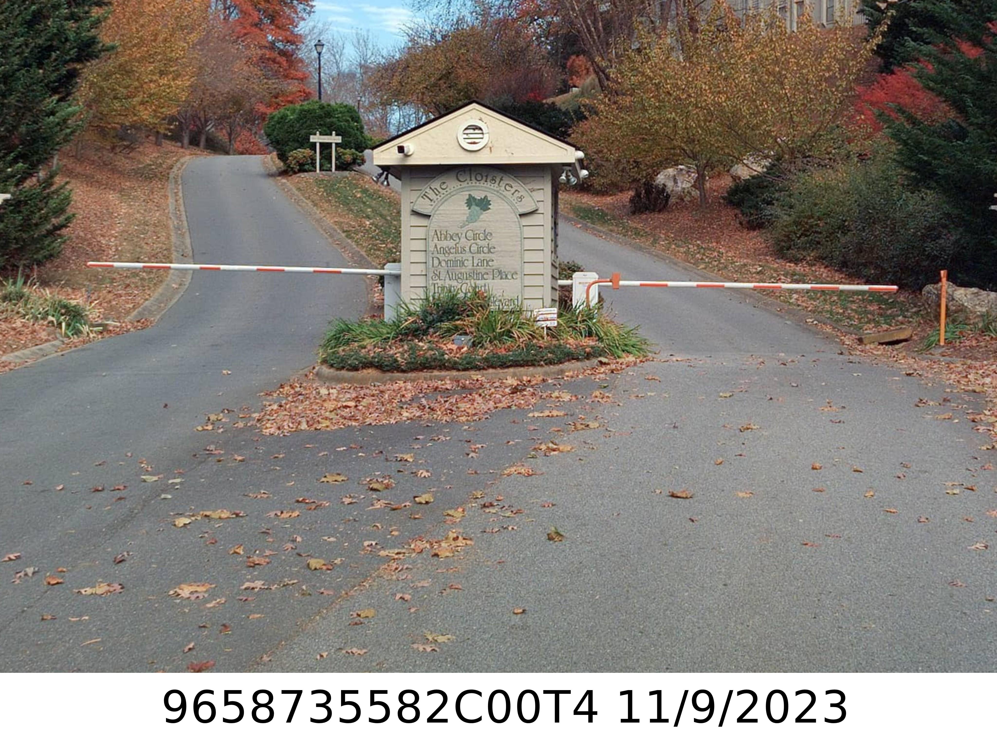 A picture of the property located at 2004 ABBEY CIR, ASHEVILLE NC 28805.
