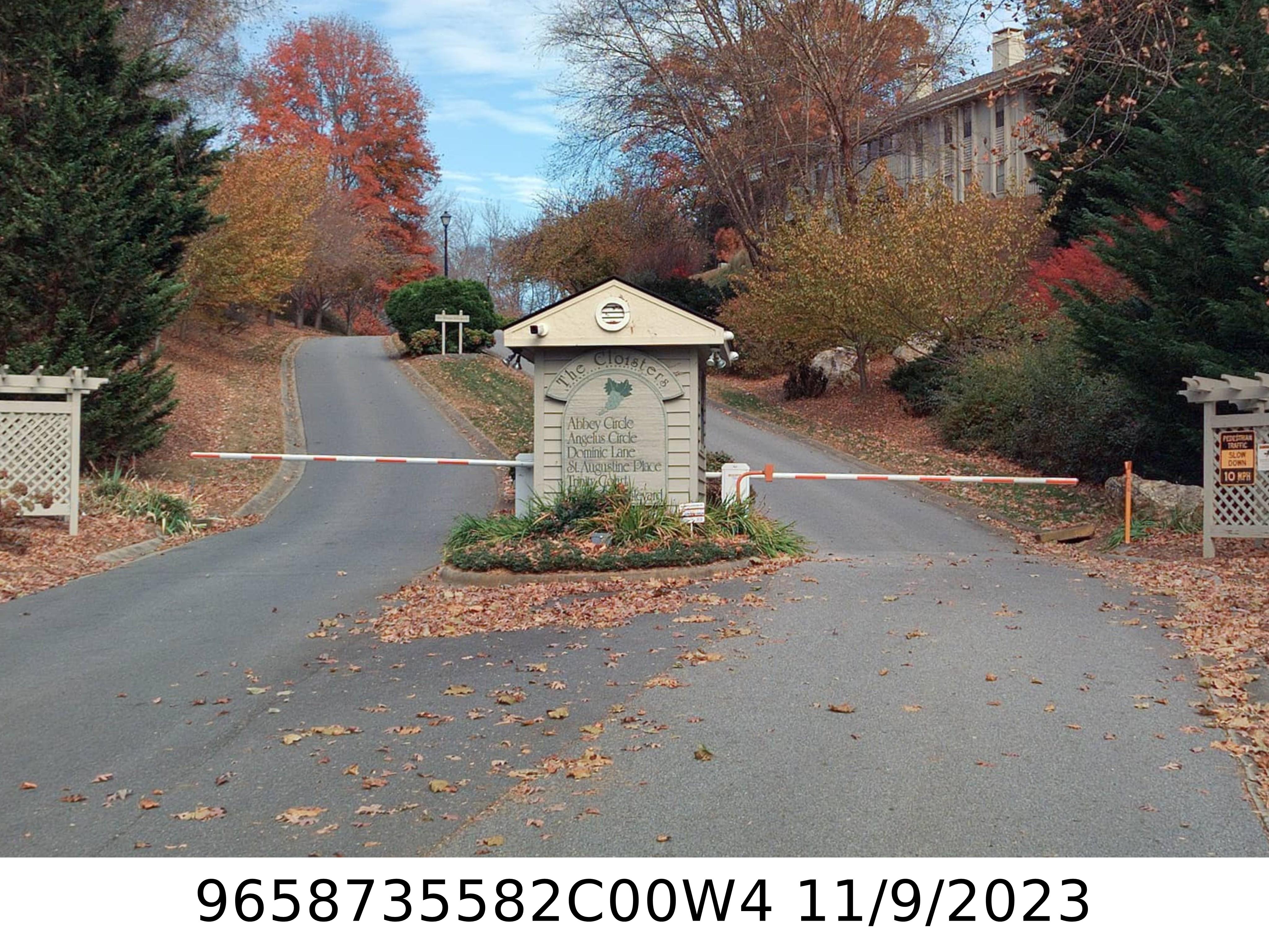 A picture of the property located at 2304 ABBEY CIR, ASHEVILLE NC 28805.