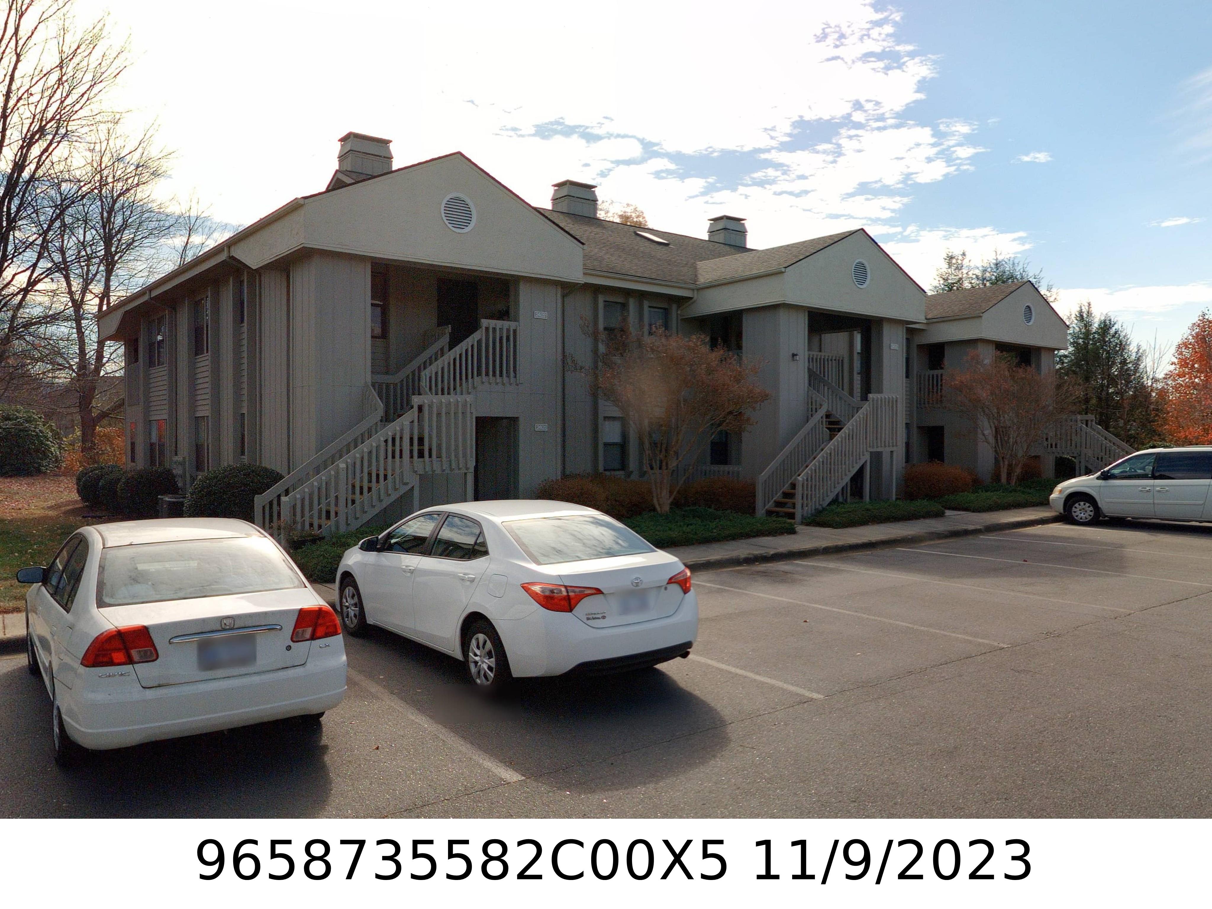 A picture of the property located at 2405 ABBEY CIR, ASHEVILLE NC 28805.