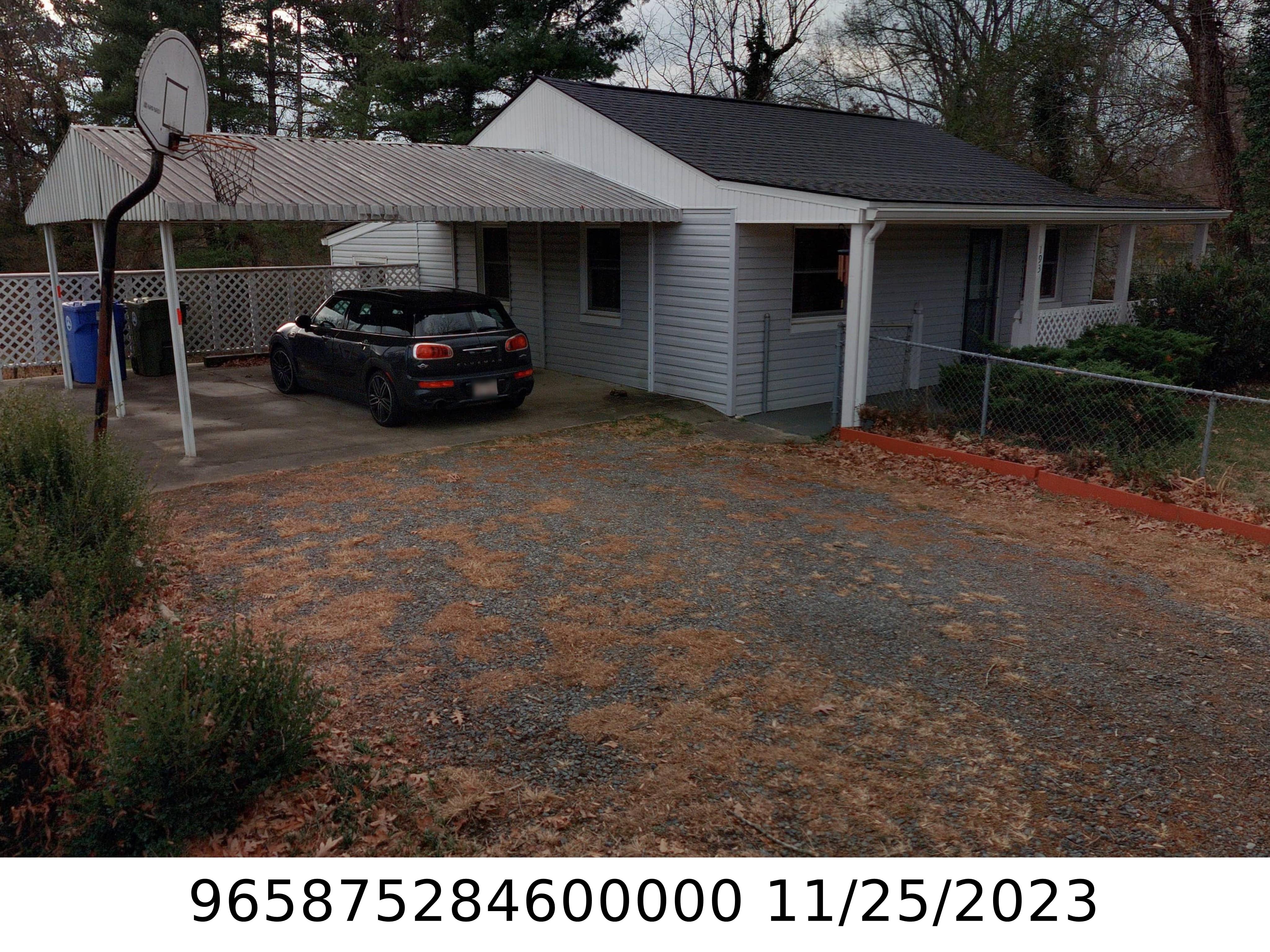 A picture of the property located at 193 GOVERNORS VIEW RD, ASHEVILLE NC 28805.