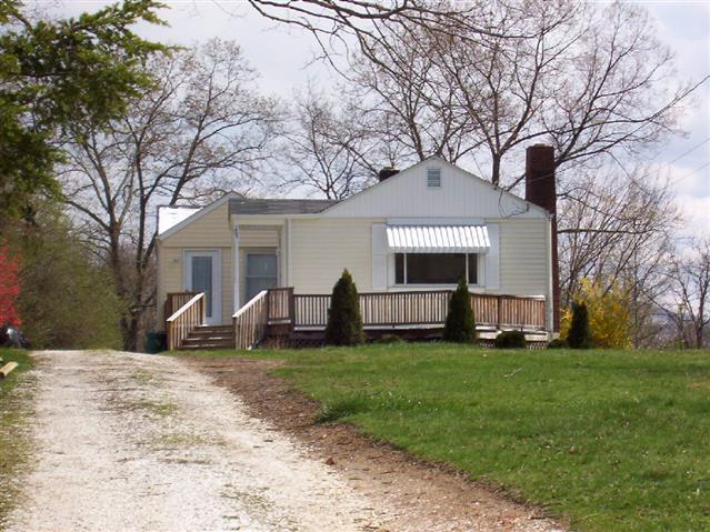 A picture of the property located at 209 GOVERNORS VIEW RD, ASHEVILLE NC 28805.