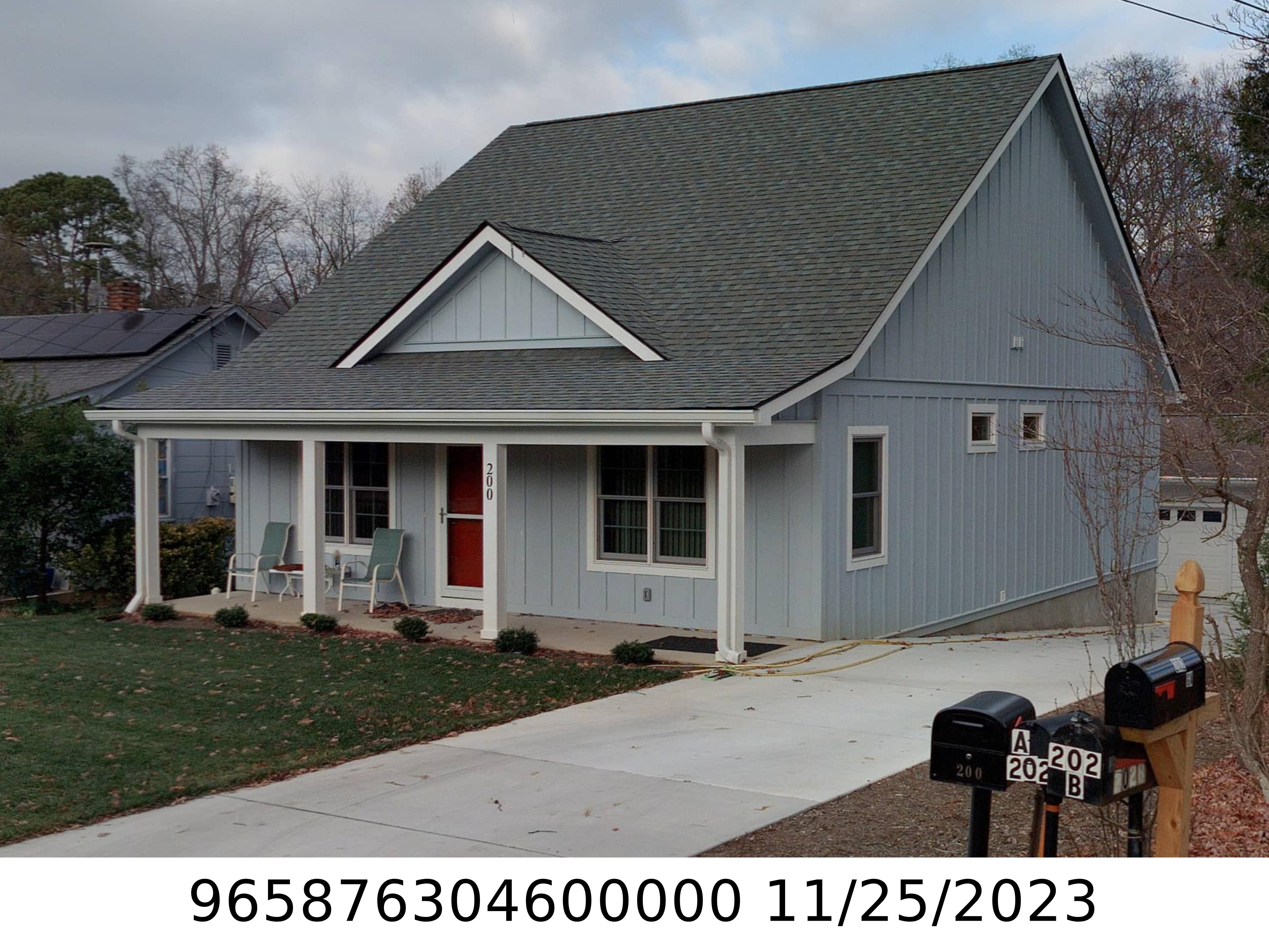 A picture of the property located at 200 GOVERNORS VIEW RD, ASHEVILLE NC 28805.