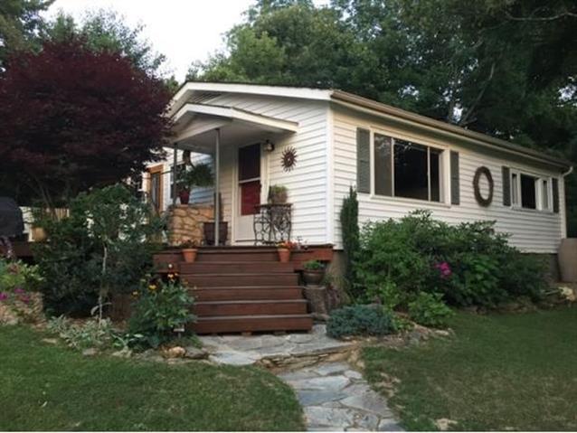 A picture of the property located at 20 MOUNTAIN VIEW RD, ASHEVILLE NC 28805.