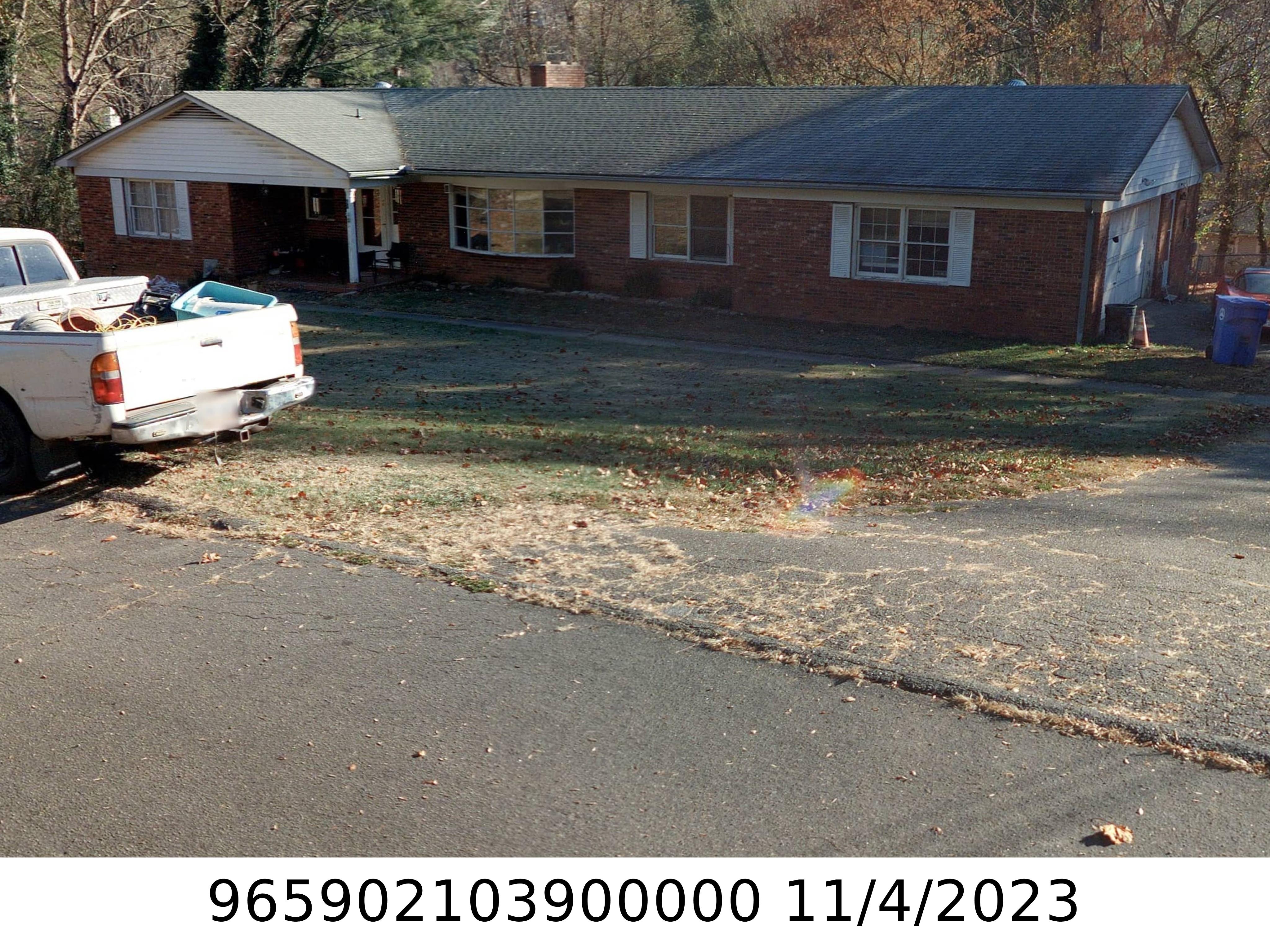 A picture of the property located at 46 OLD CHUNNS COVE RD, ASHEVILLE NC 28805.