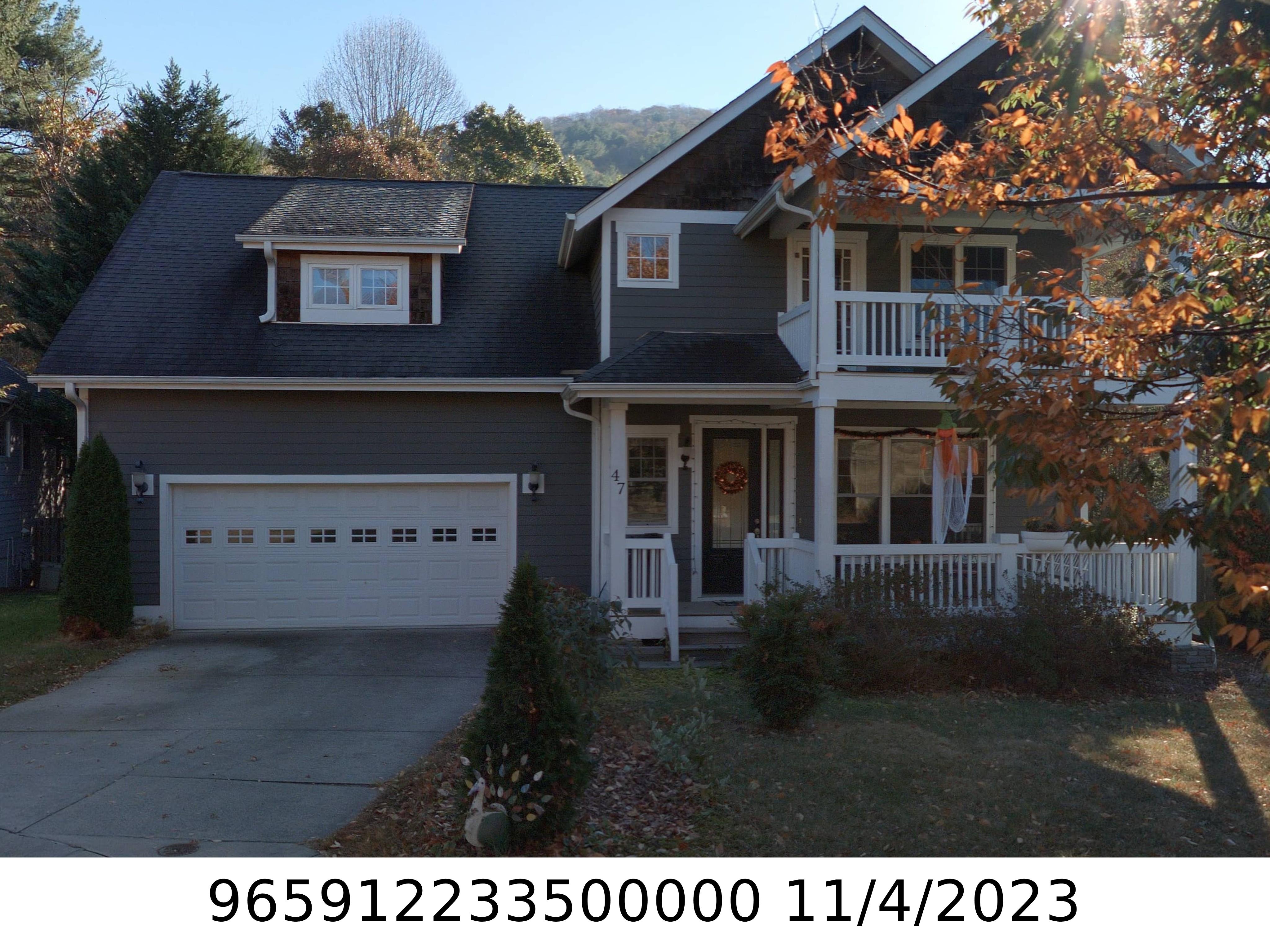 A picture of the property located at 47 CRAFTSMAN CIR, ASHEVILLE NC 28805.
