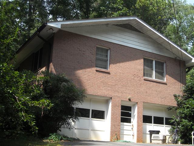 A picture of the property located at 349 CHUNNS COVE RD, ASHEVILLE NC 28805.