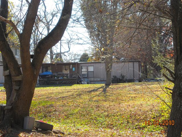A picture of the property located at 391 CHUNNS COVE RD, ASHEVILLE NC 28805.