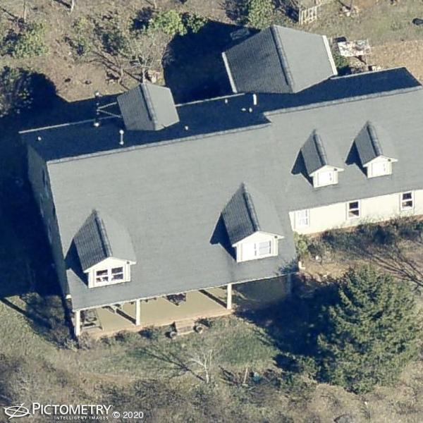 A picture of the property located at 525 CHUNNS COVE RD, ASHEVILLE NC 28805.