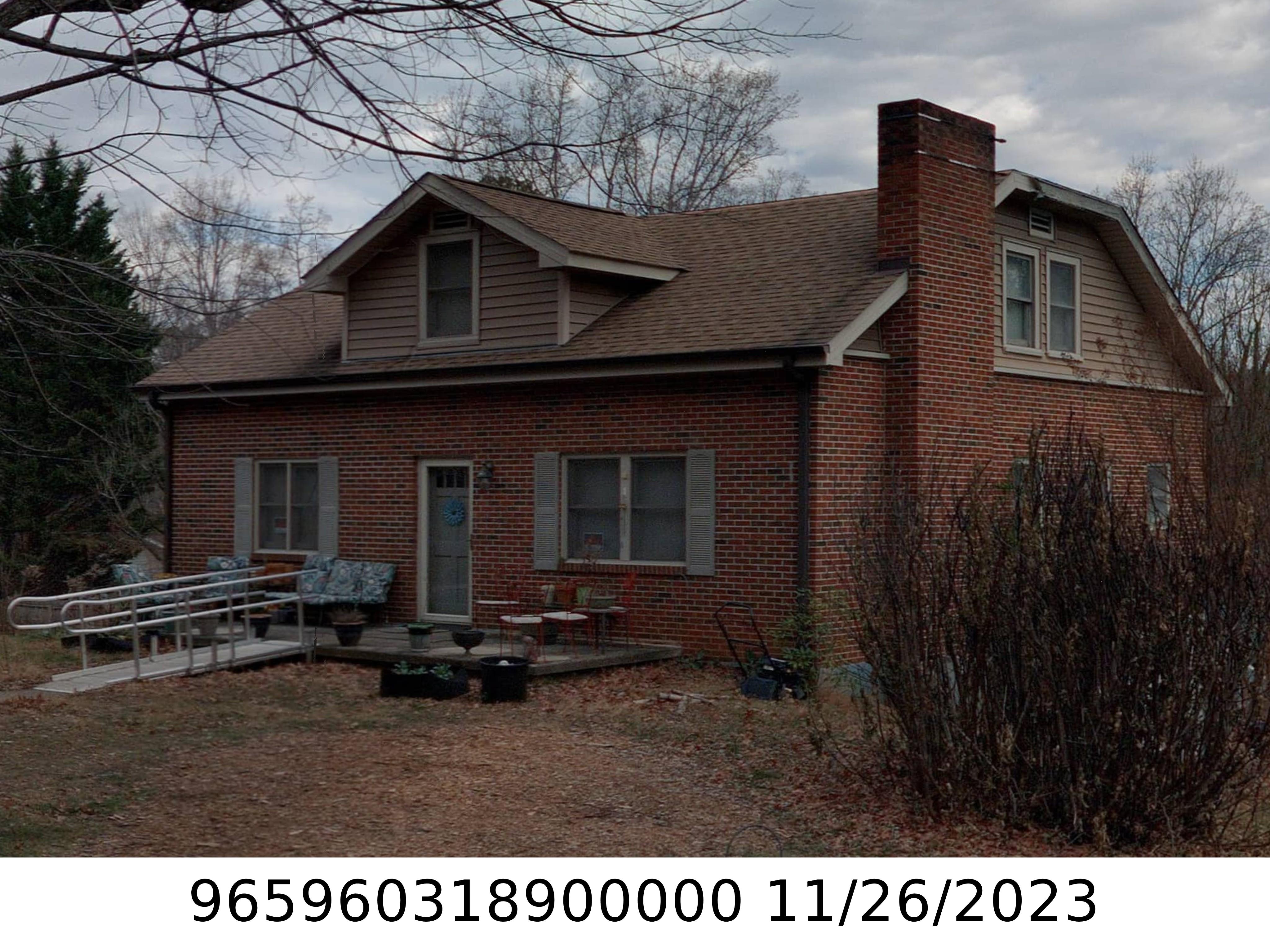 A picture of the property located at 55 CISCO RD, ASHEVILLE NC 28805.