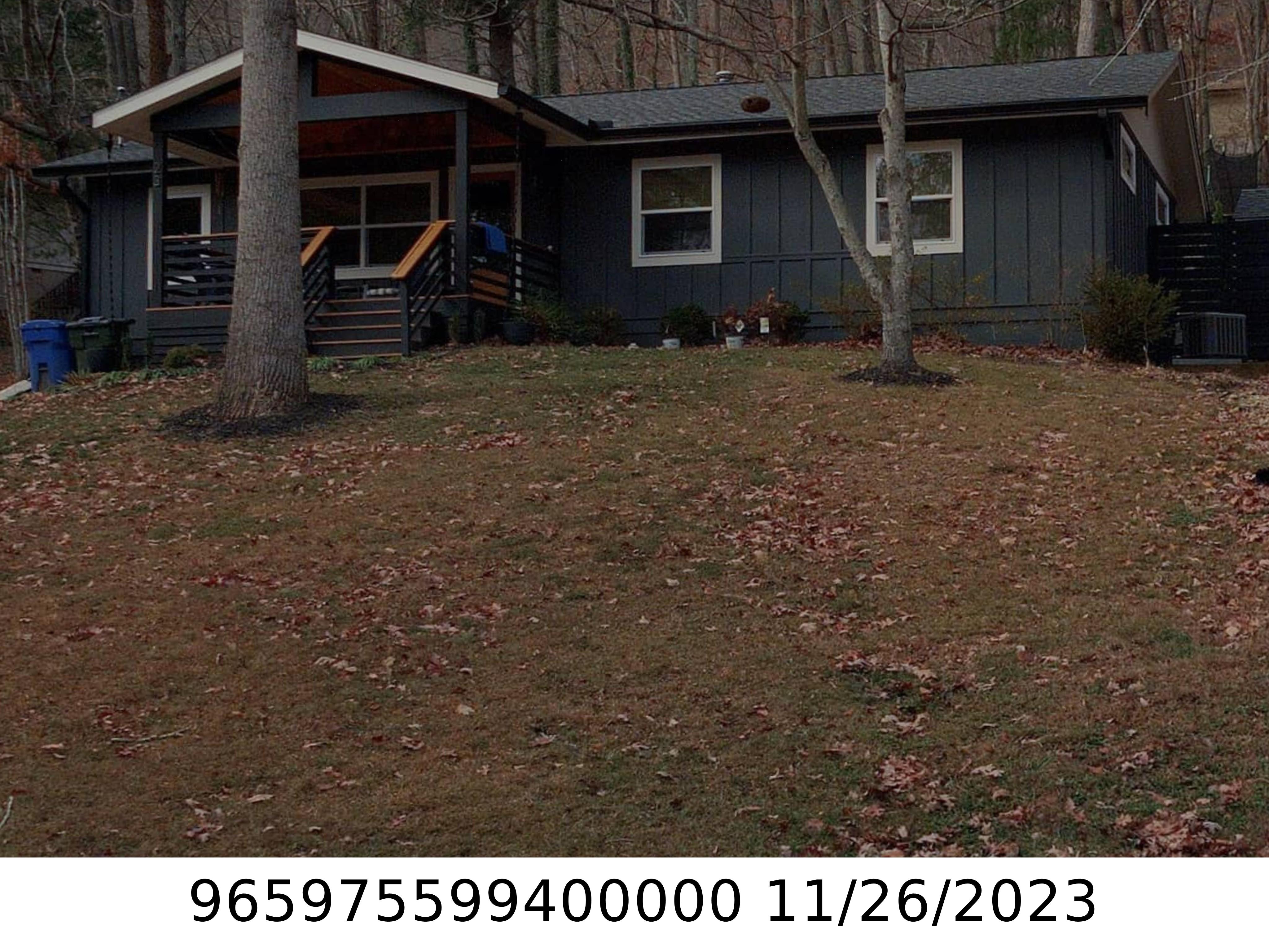 A picture of the property located at 23 HILLVIEW CIR, ASHEVILLE NC 28805.