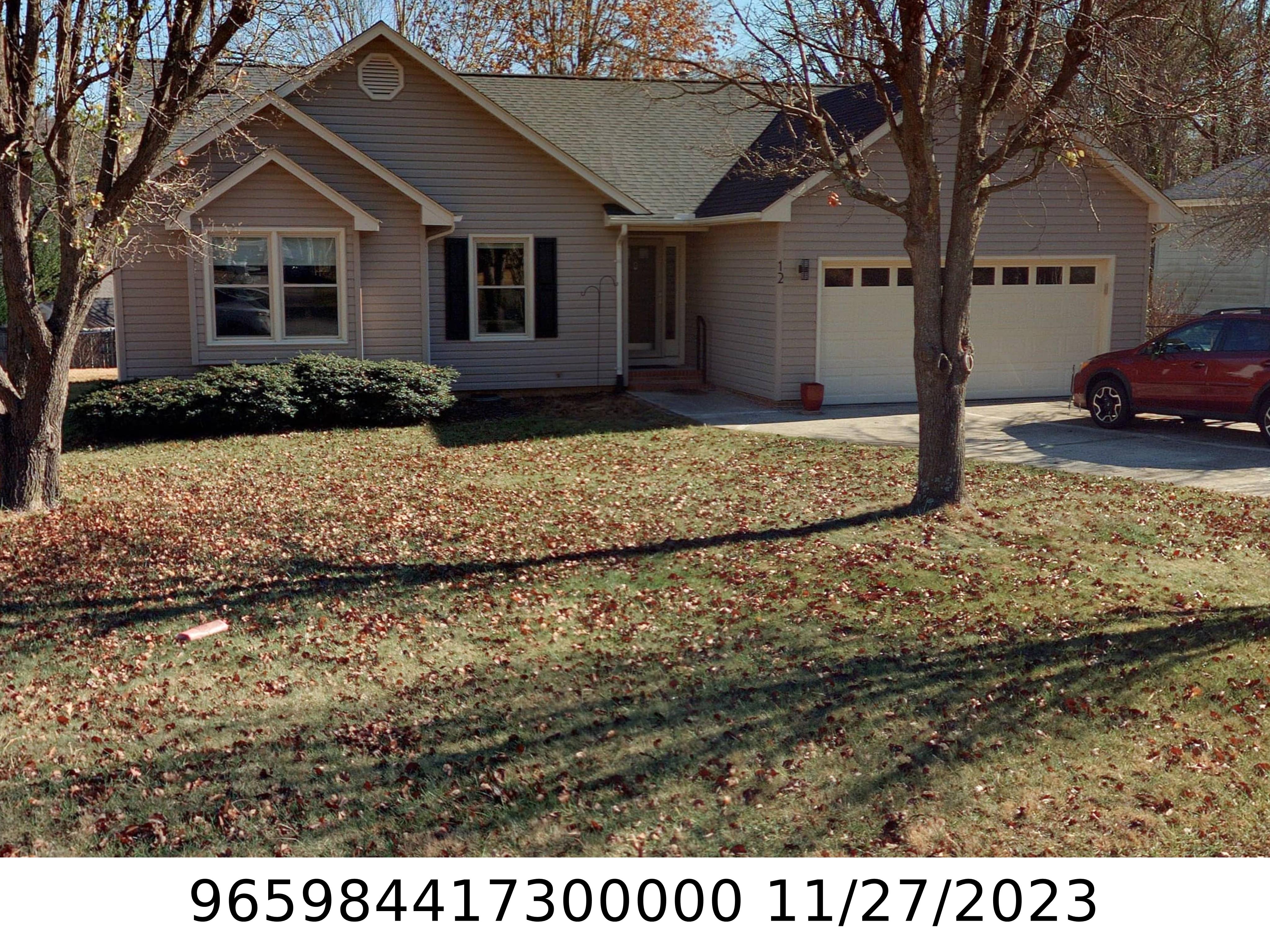 A picture of the property located at 12 N LESLIE LN, ASHEVILLE NC 28805.