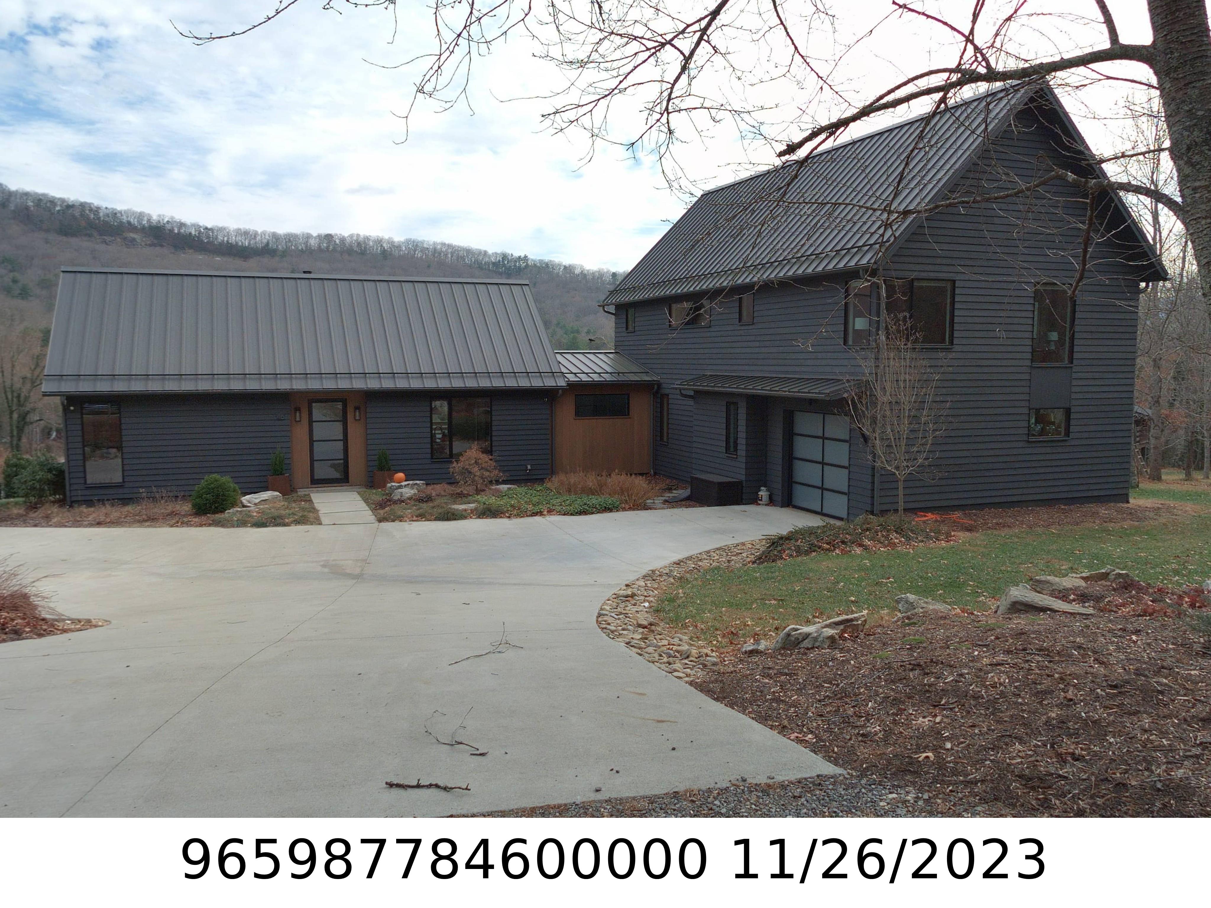 A picture of the property located at 146 WILD HAWK TRL, ASHEVILLE NC 28805.