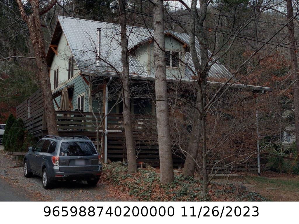 A picture of the property located at 48 HESS HILL WAY, ASHEVILLE NC 28805.