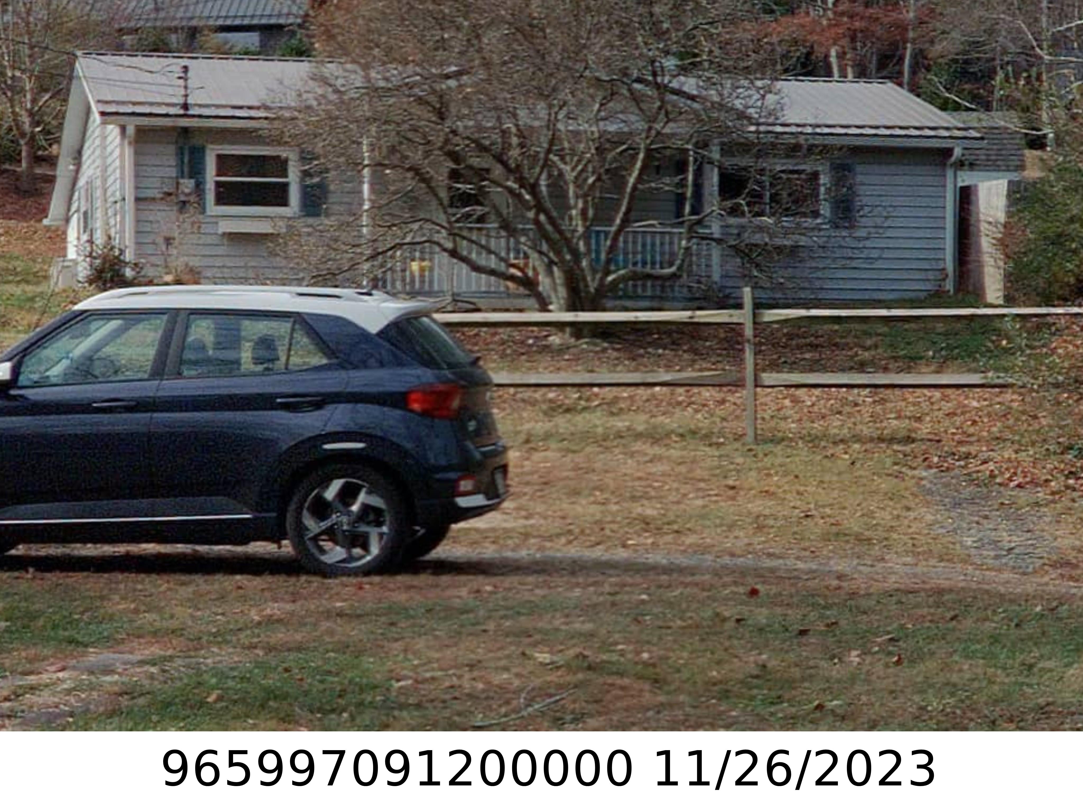 A picture of the property located at 24 HAW CREEK CIR, ASHEVILLE NC 28805.