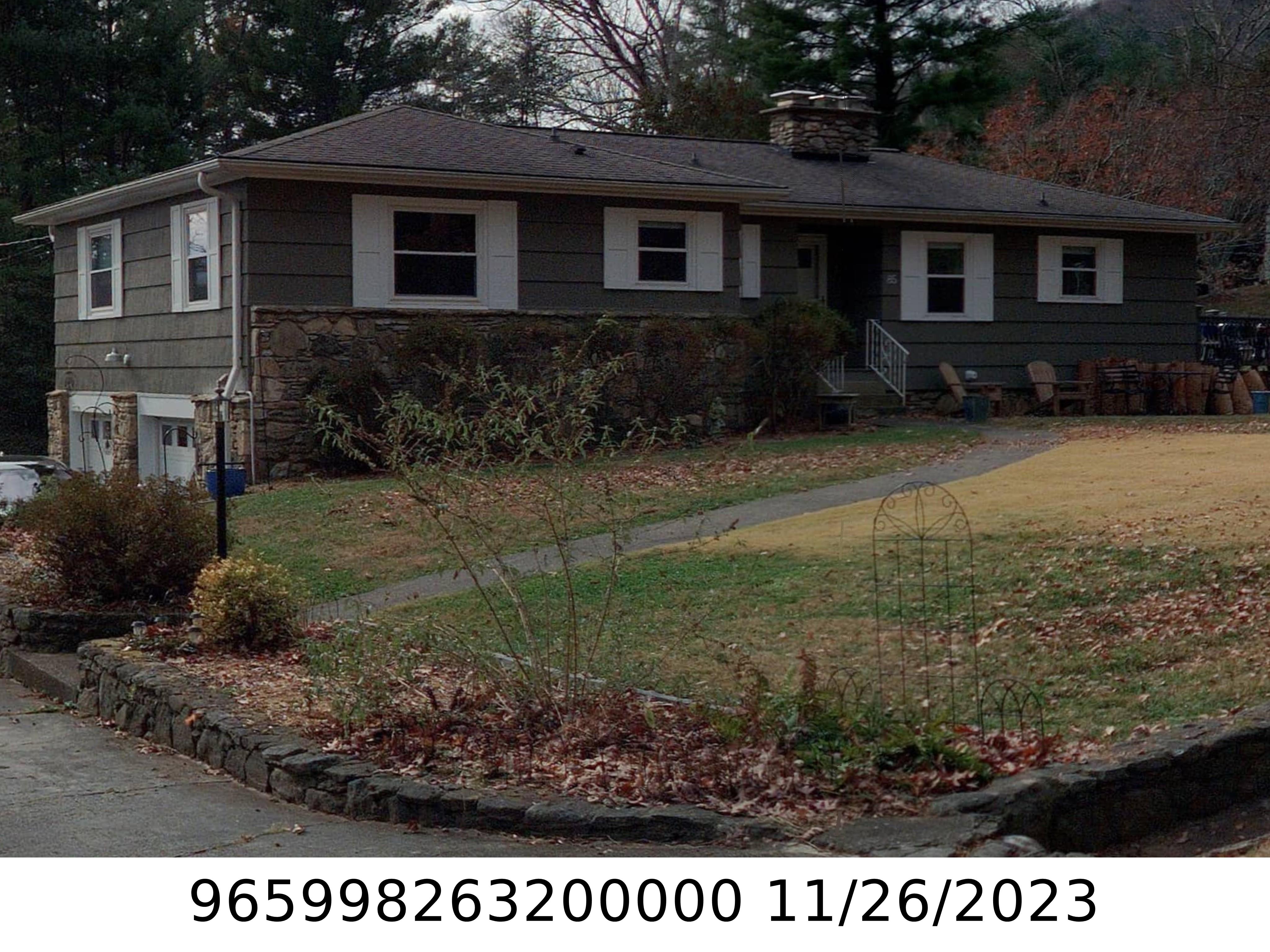 A picture of the property located at 85 HAW CREEK CIR, ASHEVILLE NC 28805.