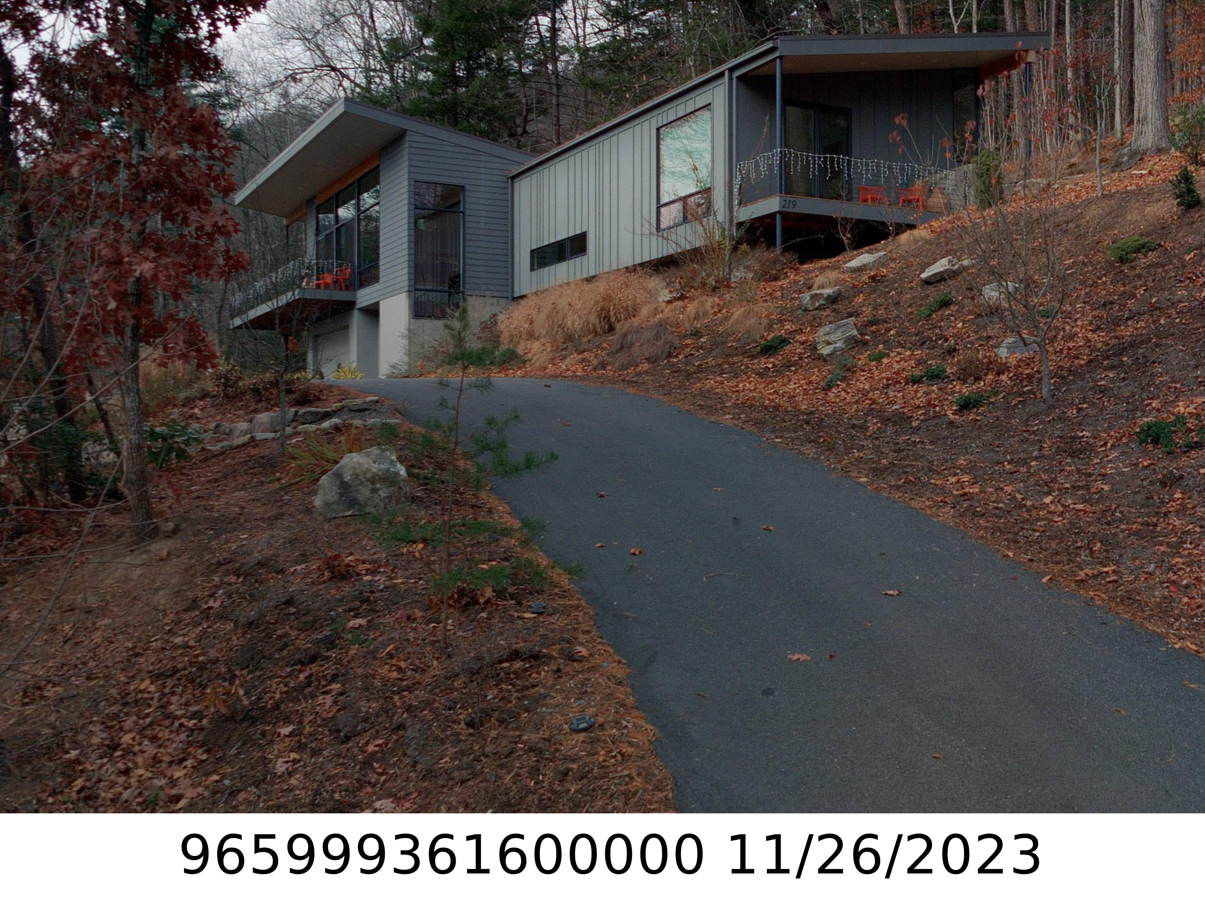 A picture of the property located at 219 W SONDLEY DR, ASHEVILLE NC 28805.