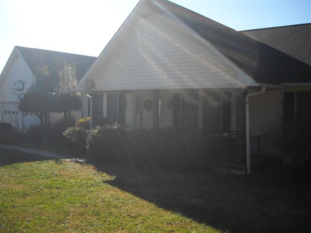 A picture of the property located at 90 SUNWEST DR, ARDEN NC 28704.