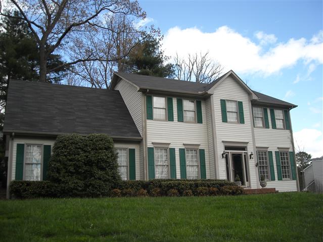 A picture of the property located at 111 KINGSRIDGE LN, ARDEN NC 28704.