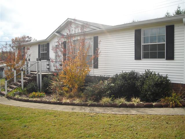 A picture of the property located at 55 LOWER CHRIST SCHOOL RD, FLETCHER NC 28732.
