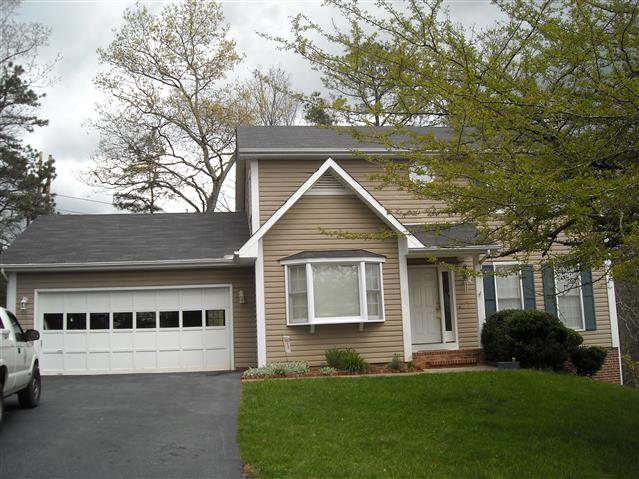 A picture of the property located at 15 STRATHMORE DR, ARDEN NC 28704.
