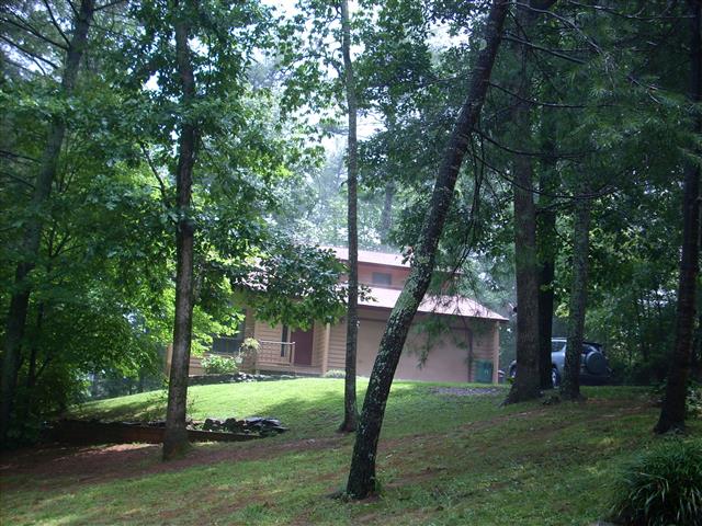 A picture of the property located at 17 ENCHANTED LN, FLETCHER NC 28732.