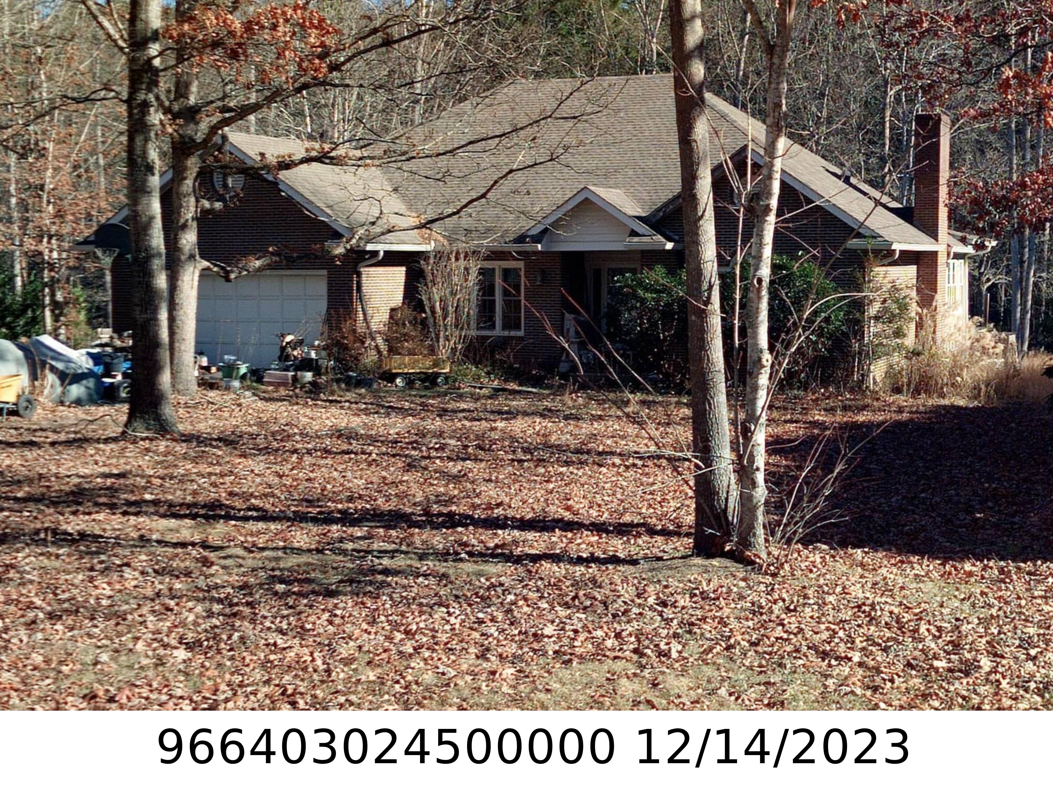 A picture of the property located at 48 TREE TOP DR, ARDEN NC 28704.