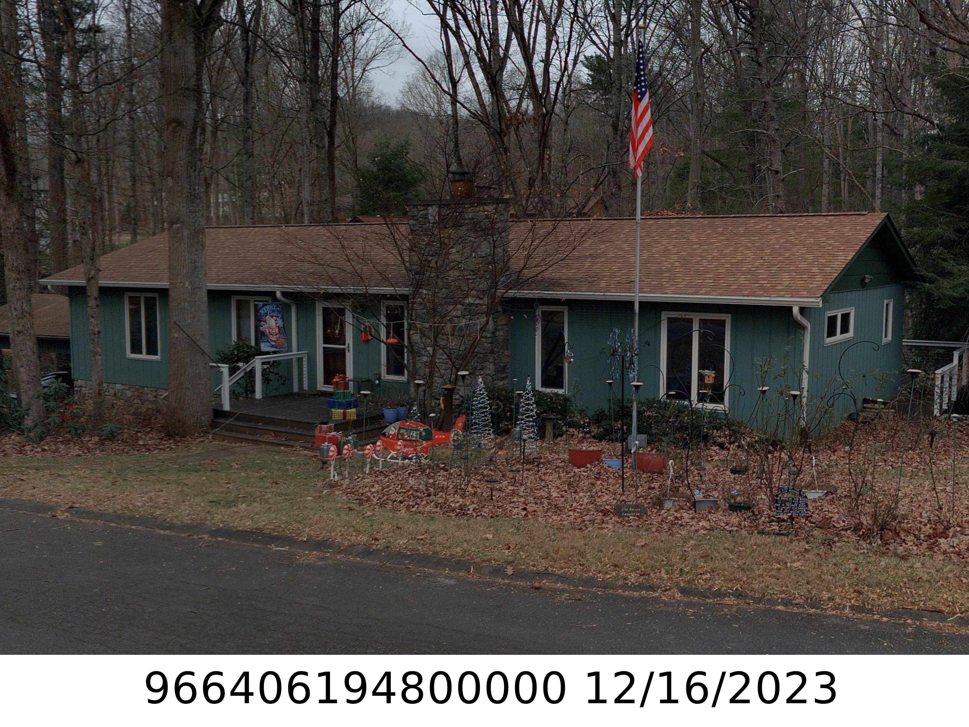 A picture of the property located at 23 TURNBERRY DR, ARDEN NC 28704.