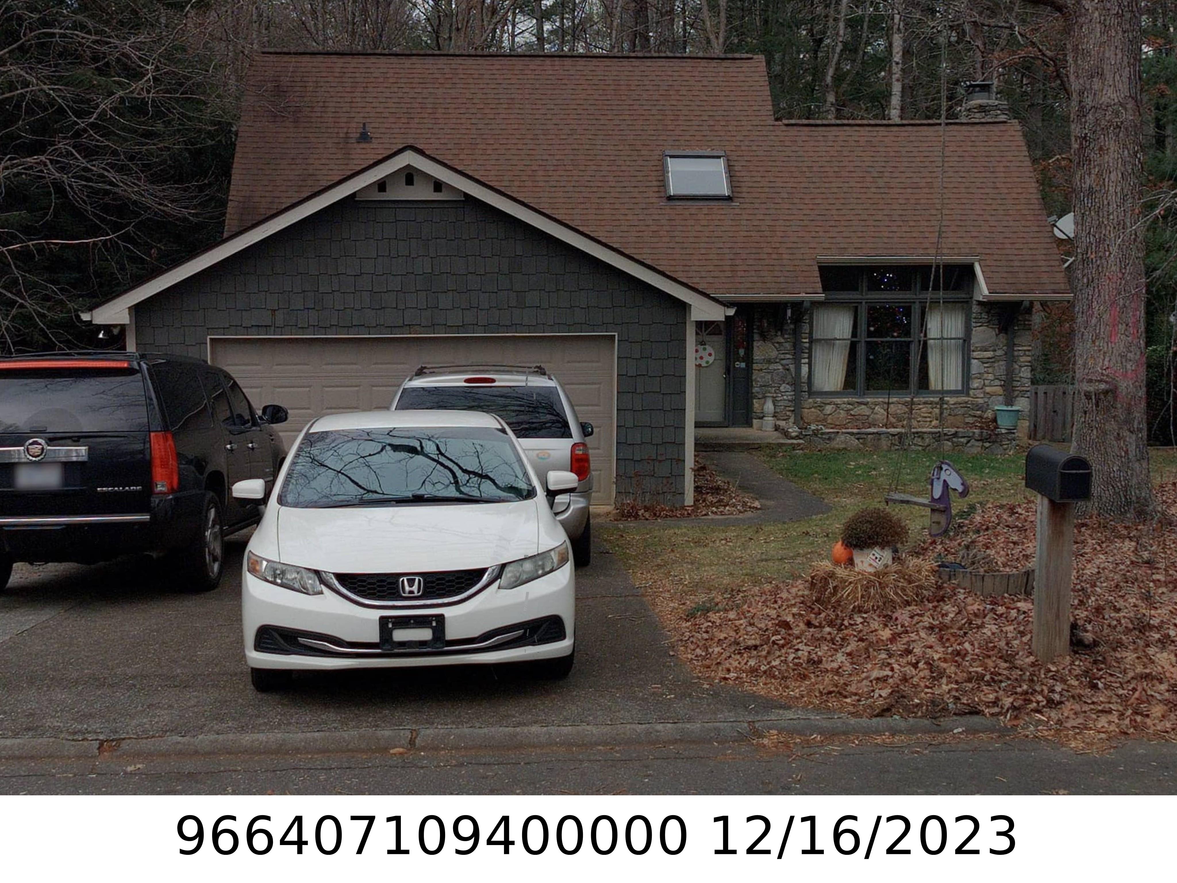 A picture of the property located at 25 TURNBERRY DR, ARDEN NC 28704.