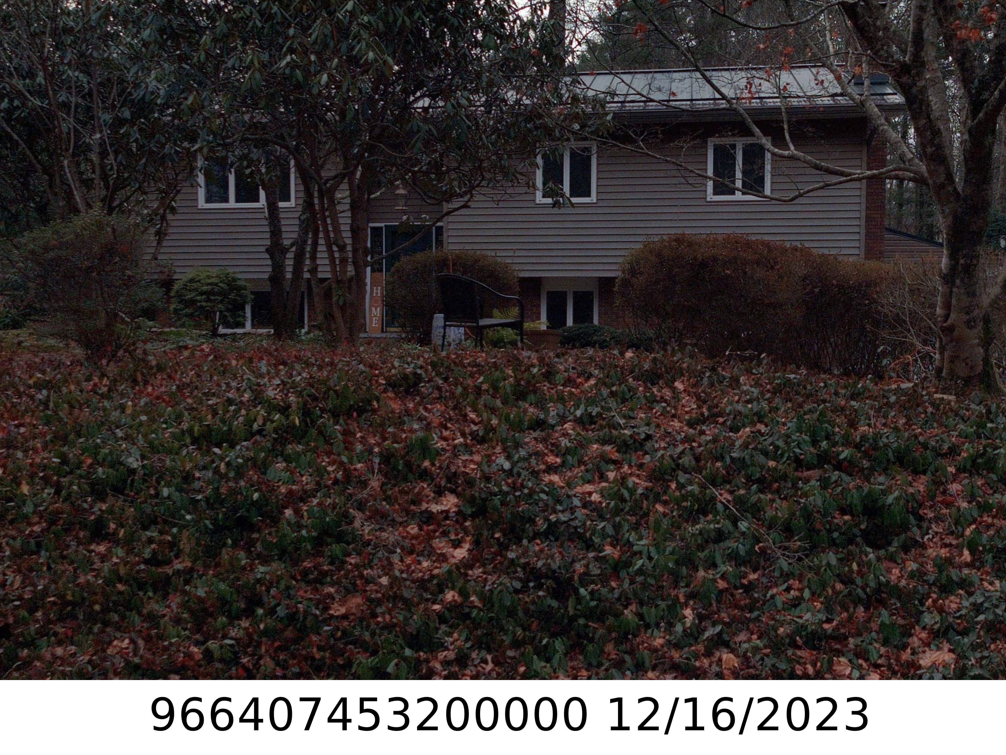 A picture of the property located at 16 BROOK FOREST DR, ARDEN NC 28704.