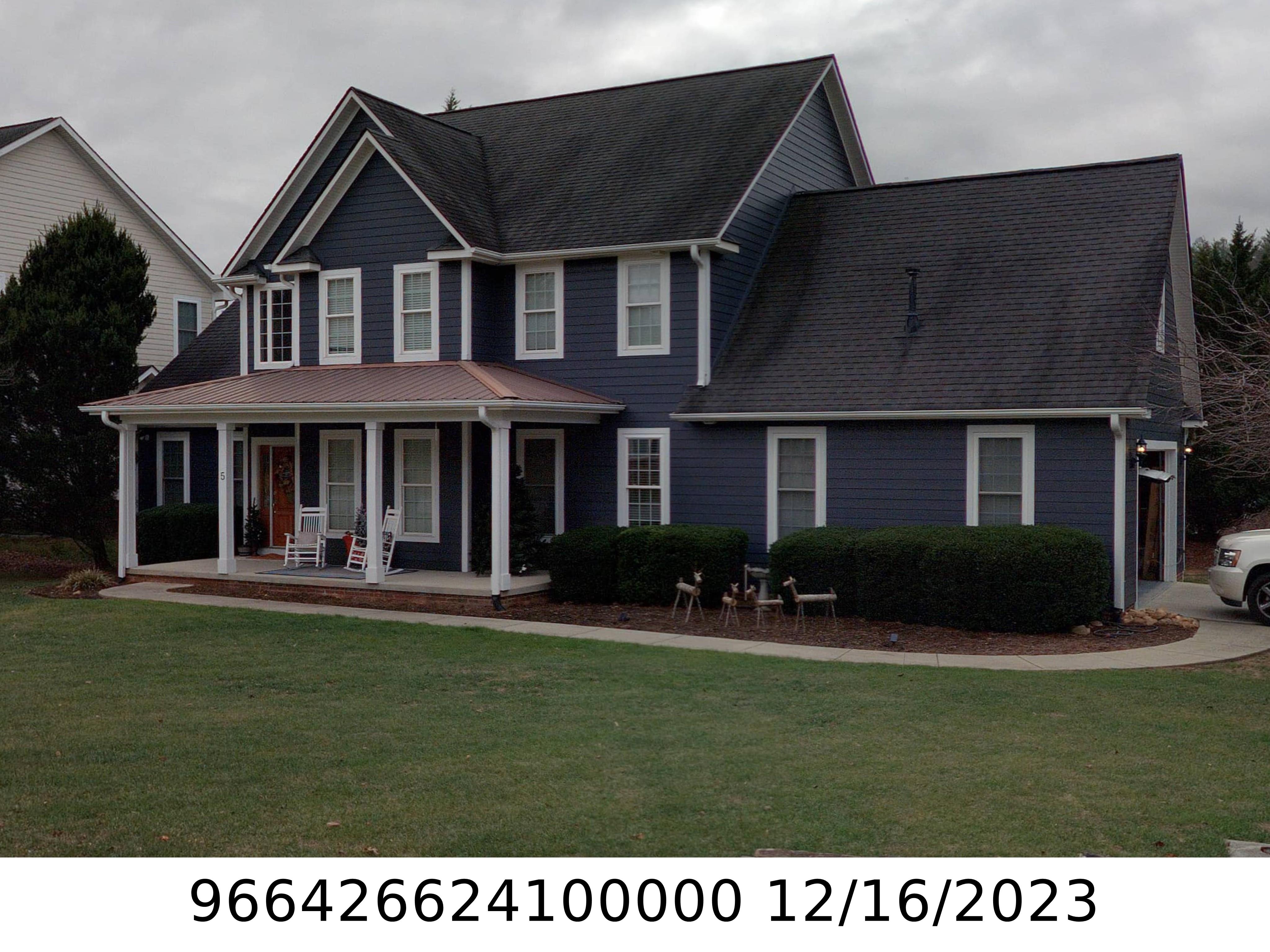 A picture of the property located at 5 DRAKES MEADOW LN, ARDEN NC 28704.