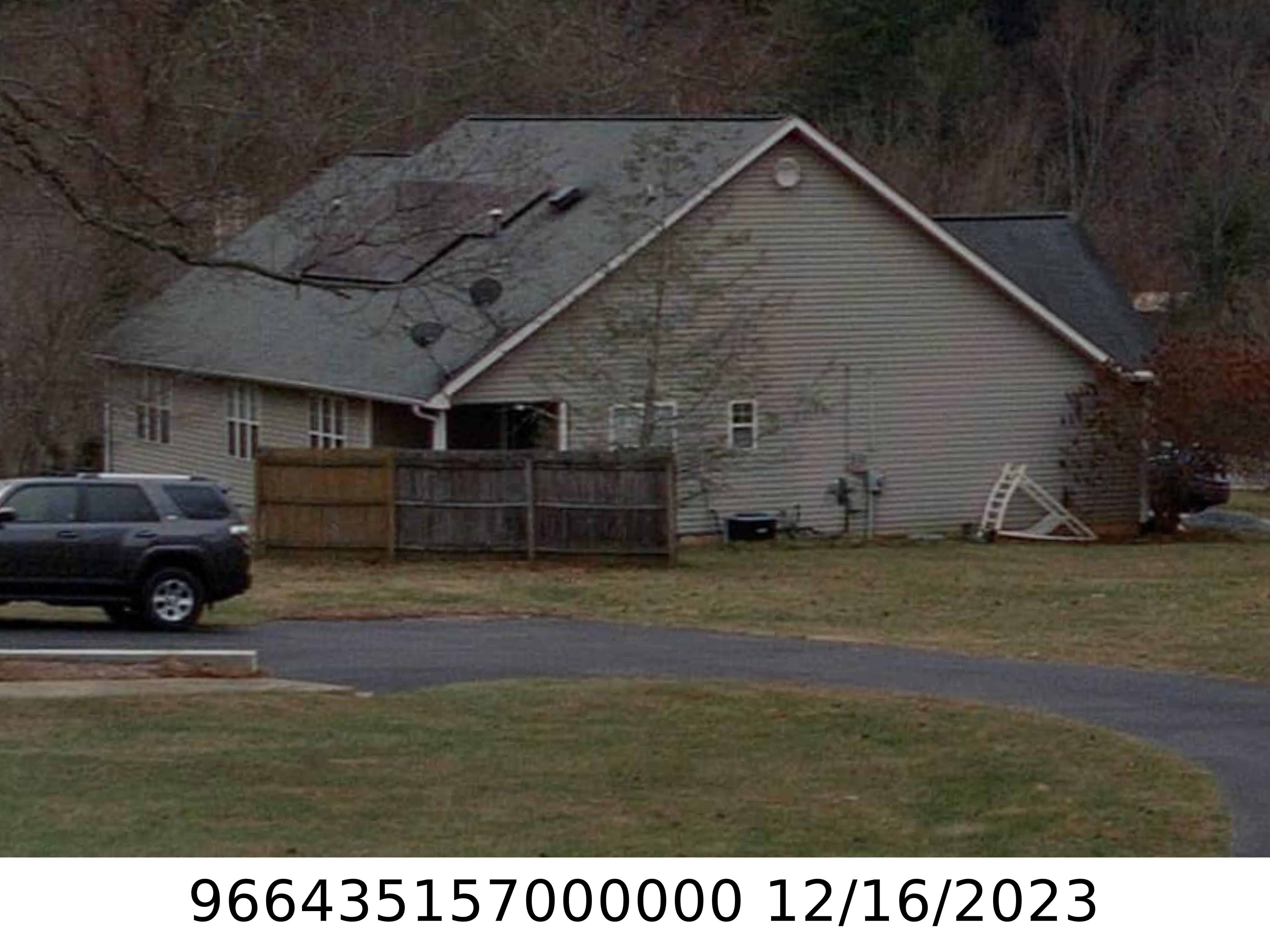 A picture of the property located at 14 CARTER VIEW LN, ARDEN NC 28704.