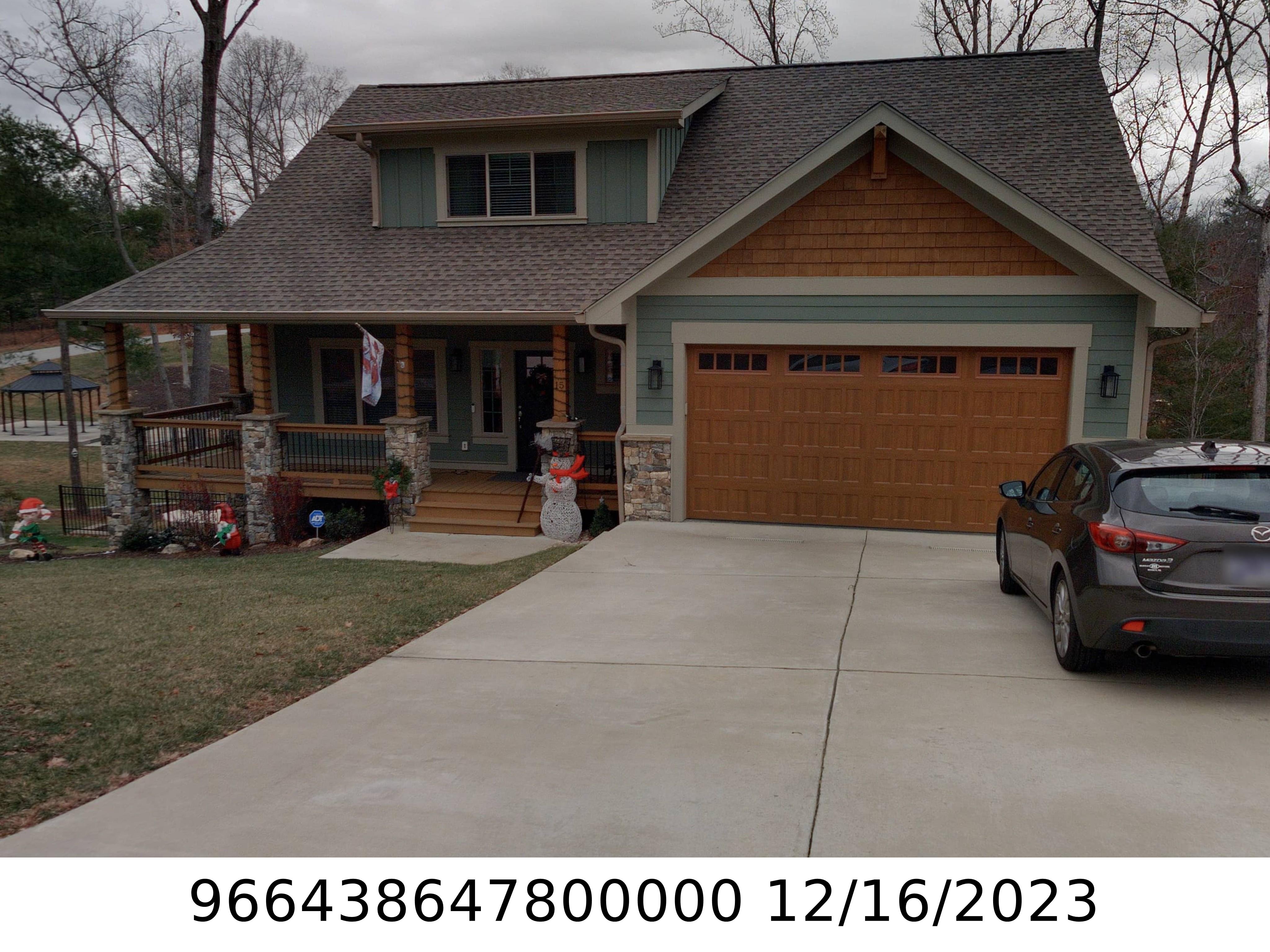 A picture of the property located at 15 JACKSON MEADOW RD, FLETCHER NC 28732.