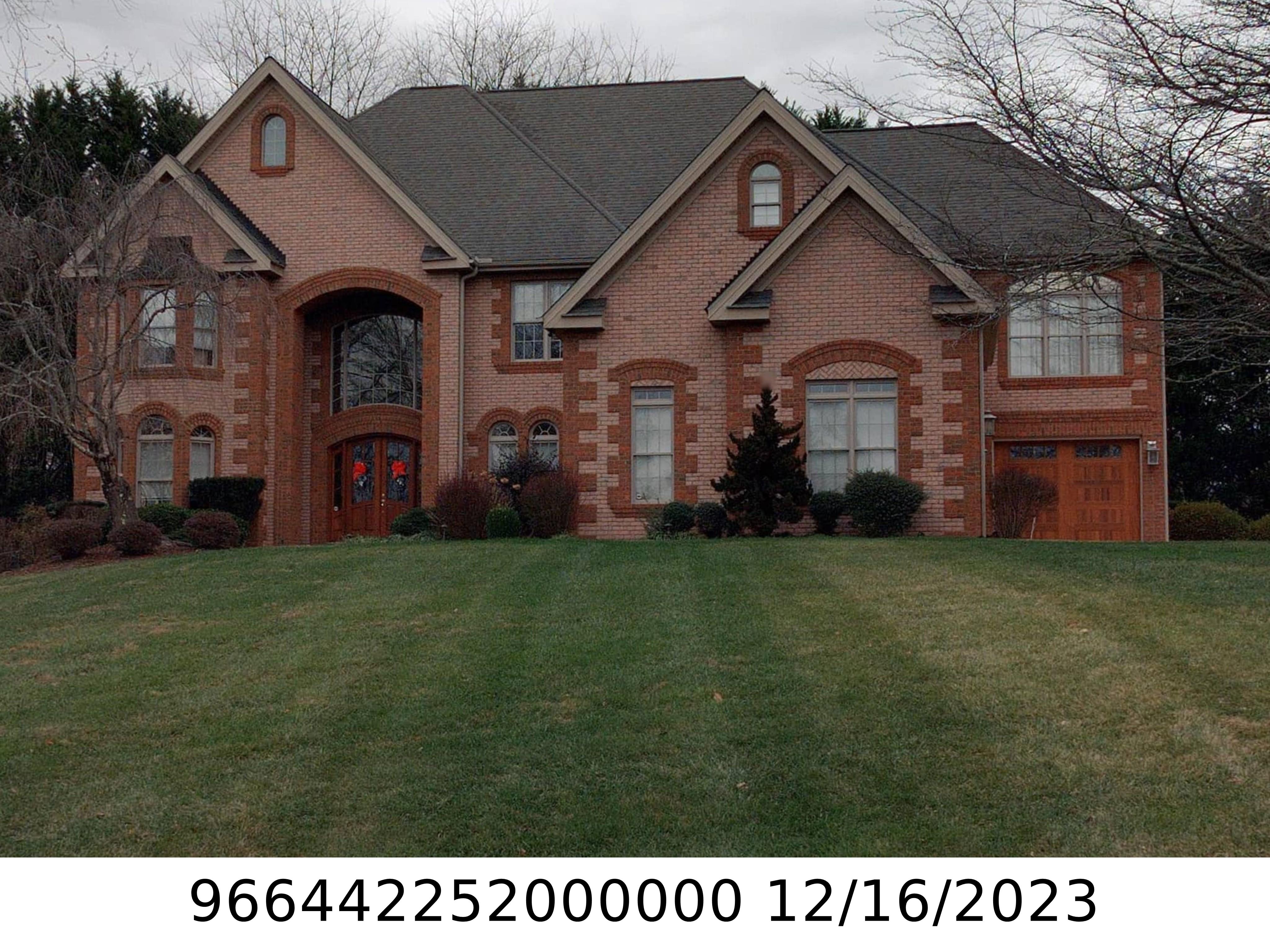 A picture of the property located at 12 CROMWELL LN, ARDEN NC 28704.