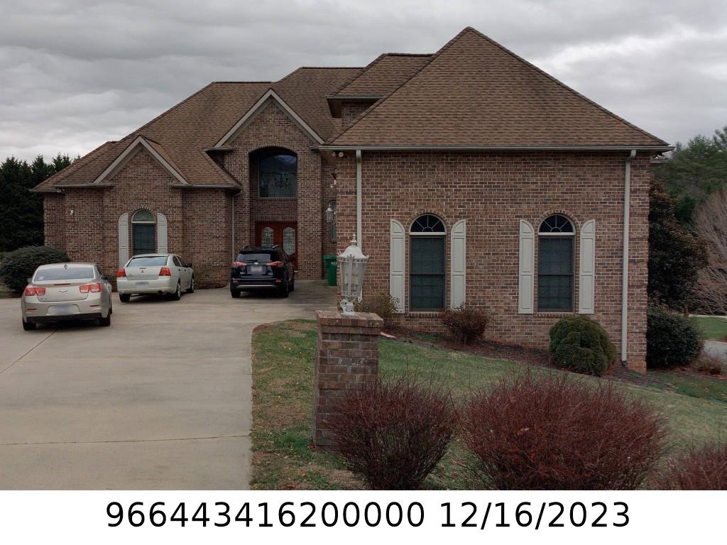 A picture of the property located at 67 PORTOBELLO RD, ARDEN NC 28704.