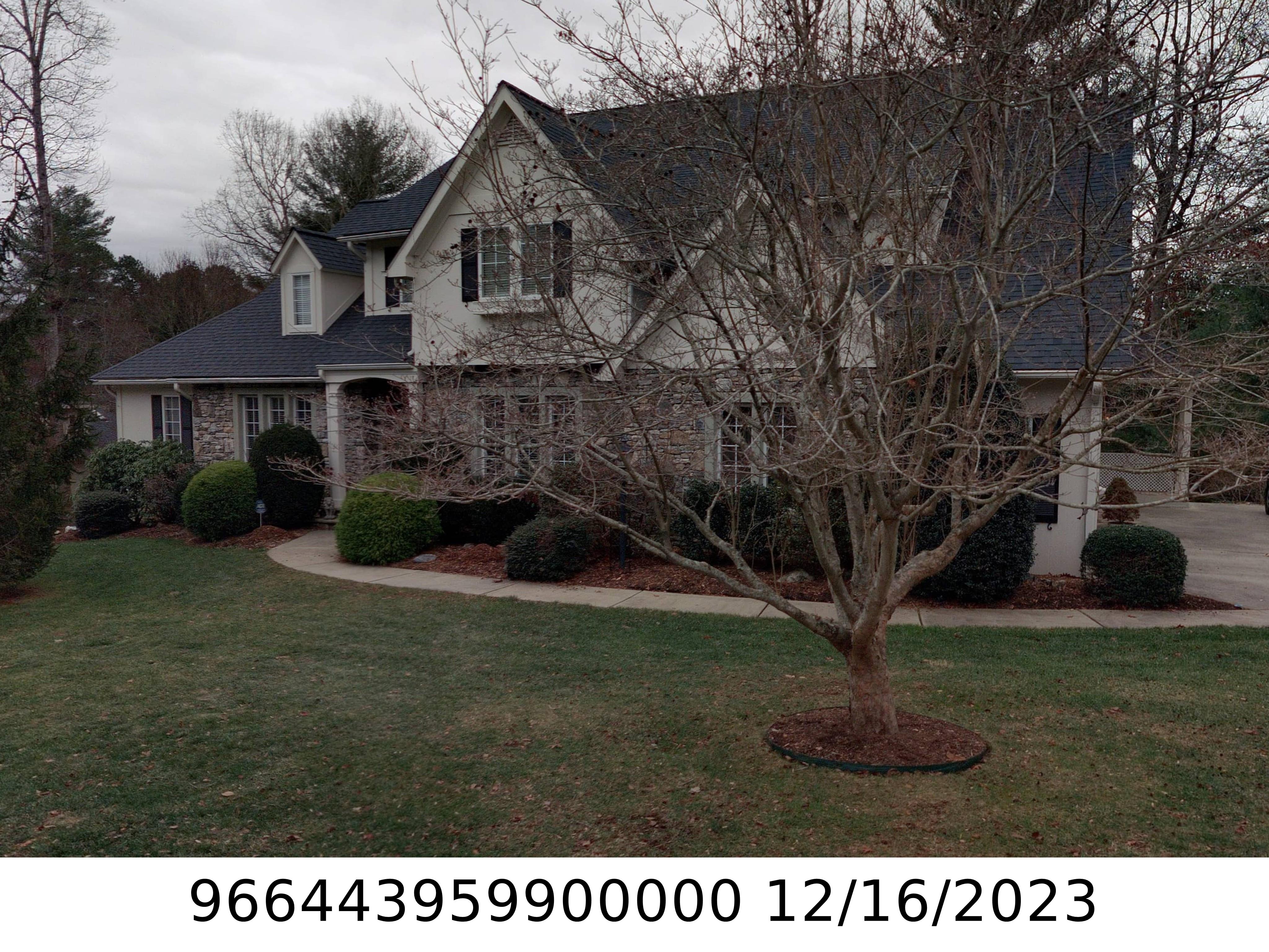 A picture of the property located at 7 GOWER LN, ARDEN NC 28704.