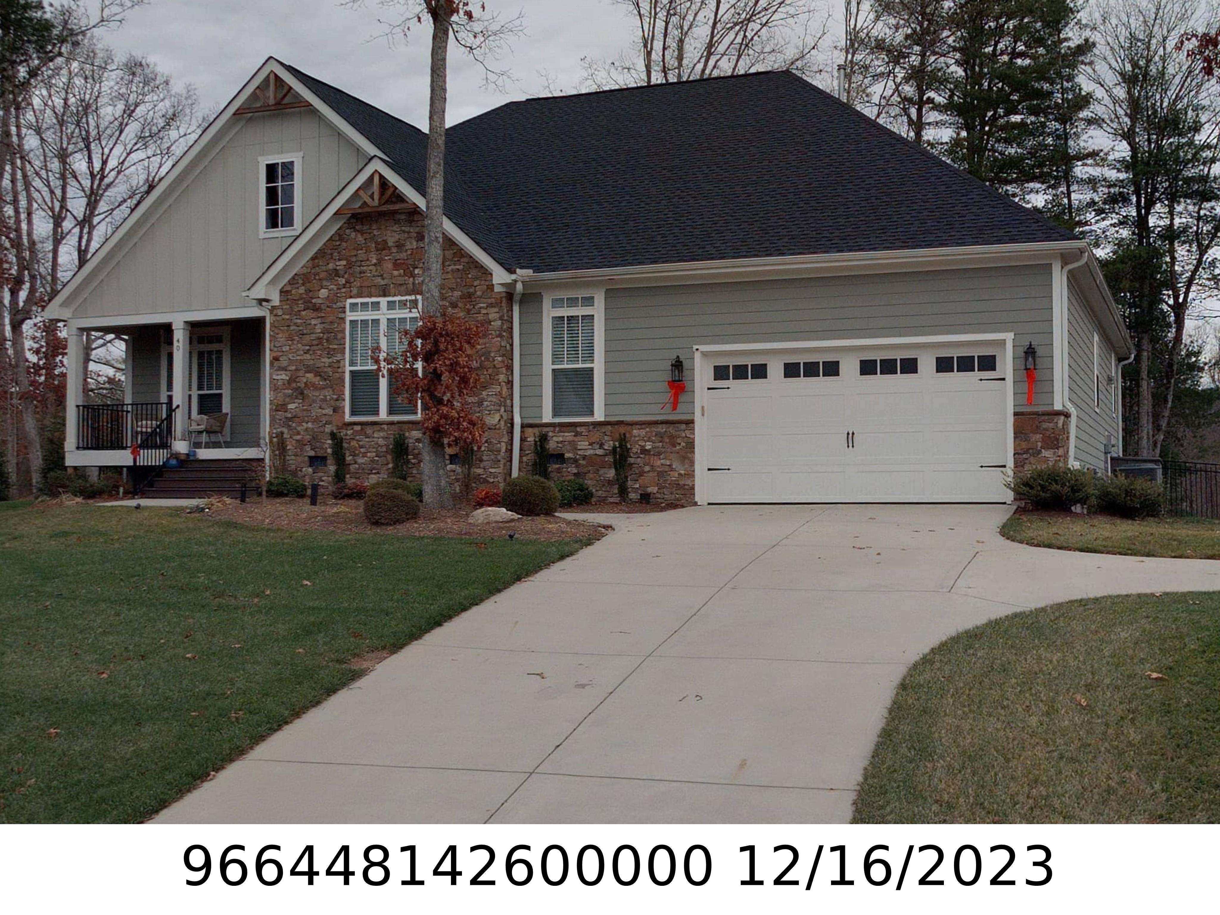 A picture of the property located at 40 JACKSON MEADOW RD, FLETCHER NC 28732.
