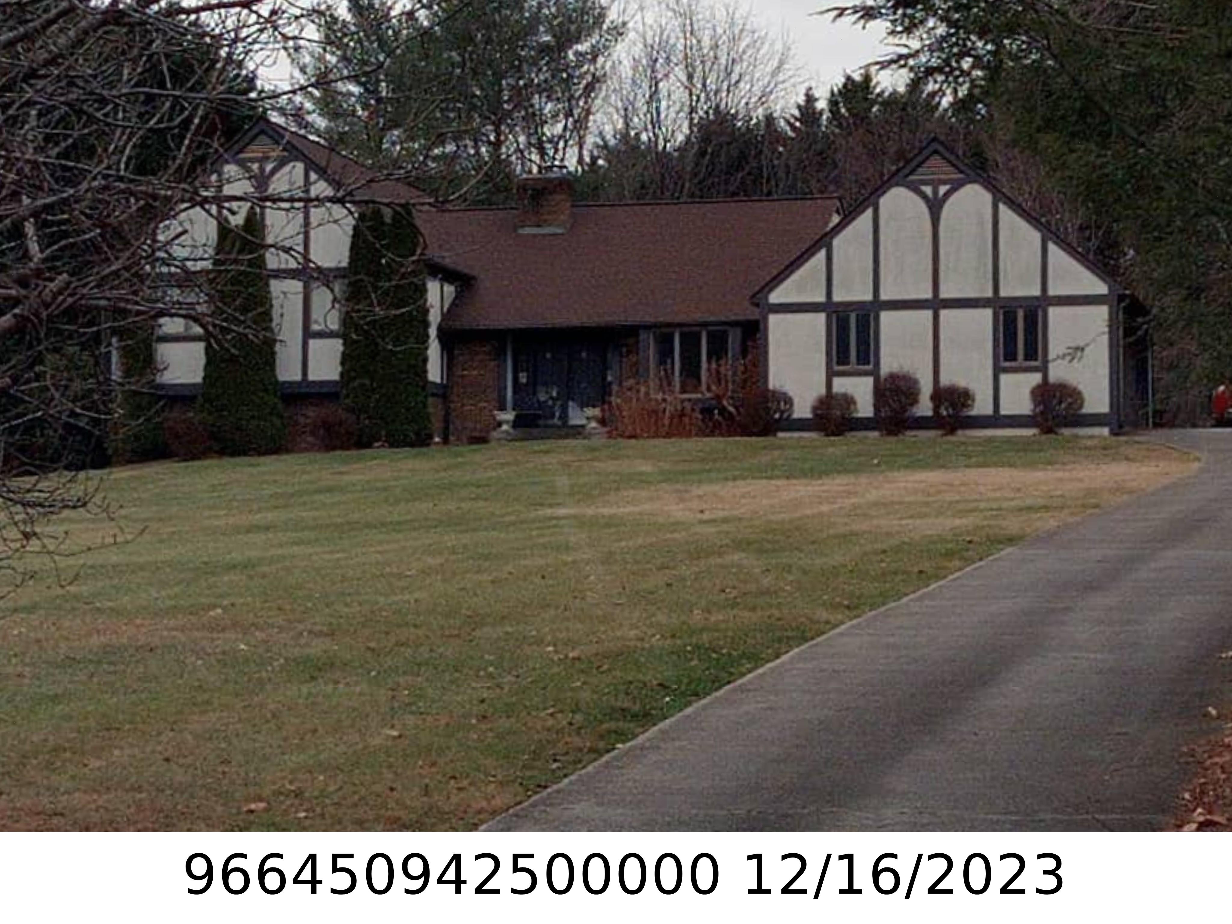 A picture of the property located at 49 WHITE PINE CIR, FLETCHER NC 28732.