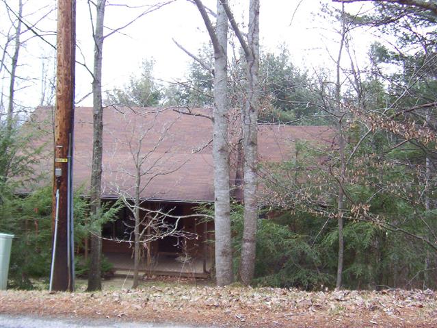 A picture of the property located at 98 SEQUOYAH HILLS DR, FLETCHER NC 28732.