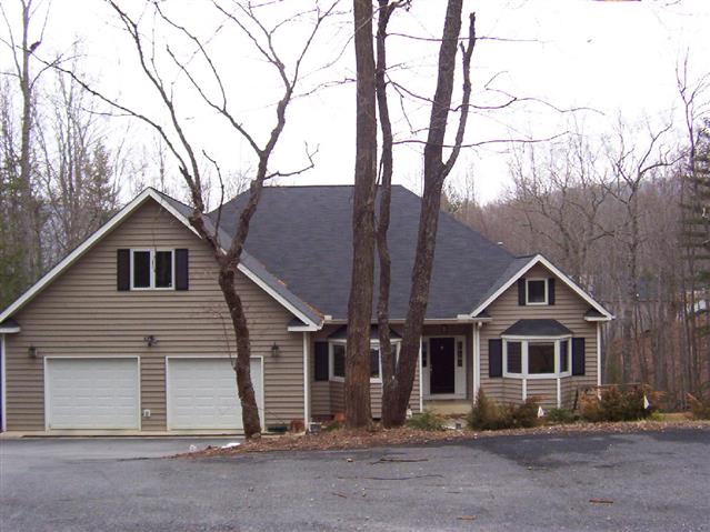 A picture of the property located at 10 CHEROKEE TRL, FLETCHER NC 28732.