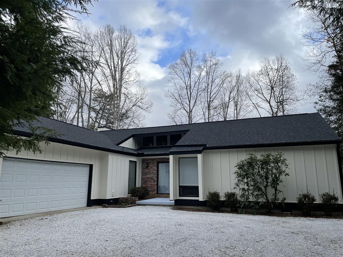 A picture of the property located at 20 ARNSTEIN CIR, FLETCHER NC 28732.