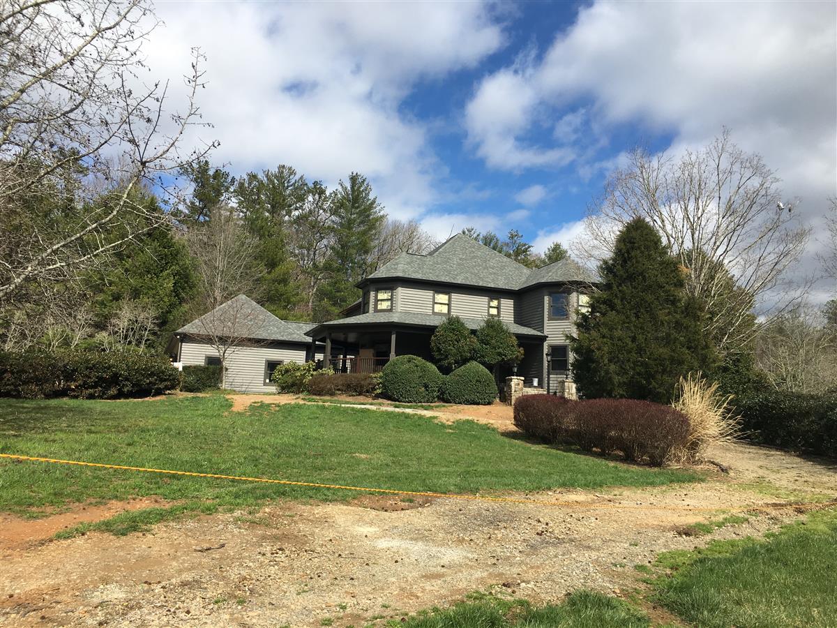 A picture of the property located at 145 WHITE PINE DR, FLETCHER NC 28732.