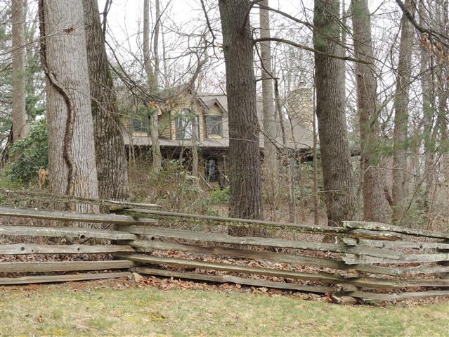 A picture of the property located at 15 WALNUT LN, FLETCHER NC 28732.