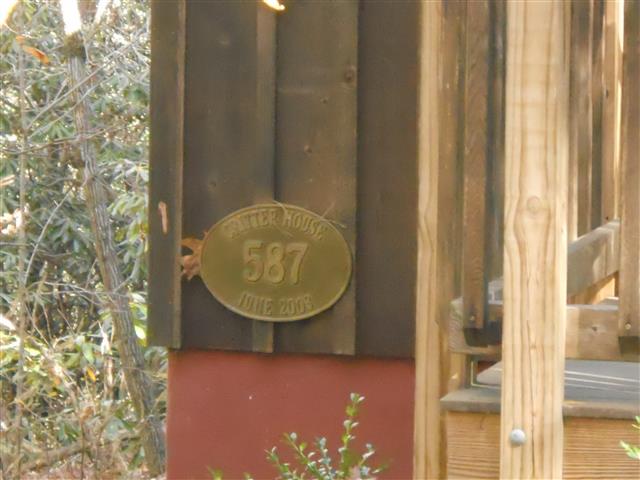 A picture of the property located at 463 CONCORD RD, FLETCHER NC 28732.