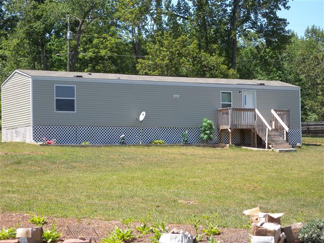A picture of the property located at 37 LOGAN CREEK DR, FLETCHER NC 28732.