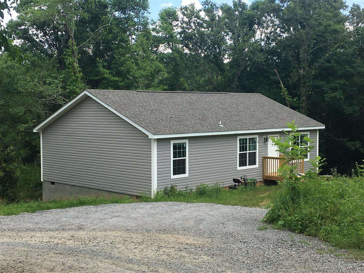 A picture of the property located at 8 LOGAN CREEK DR, FLETCHER NC 28732.